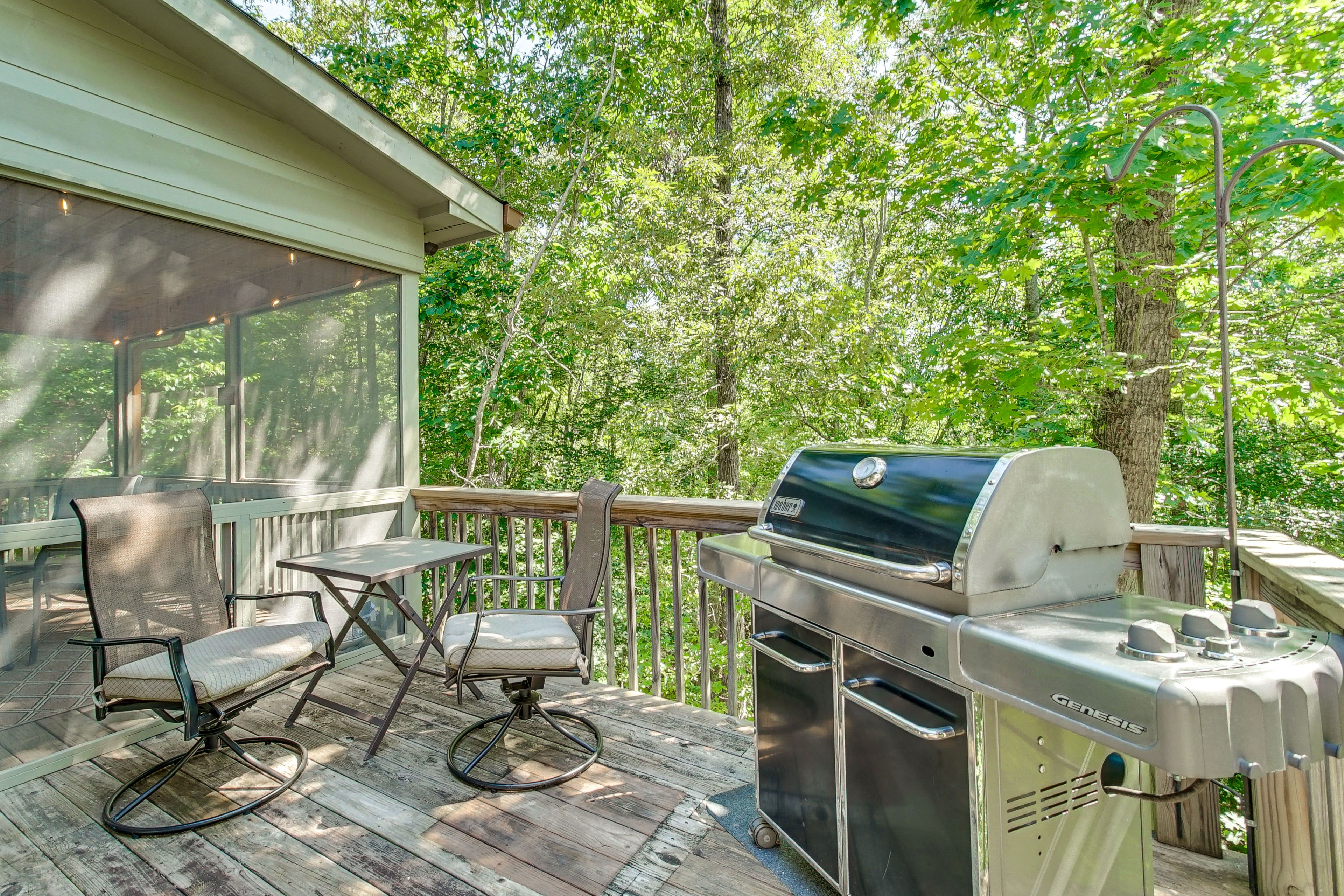 Private Deck