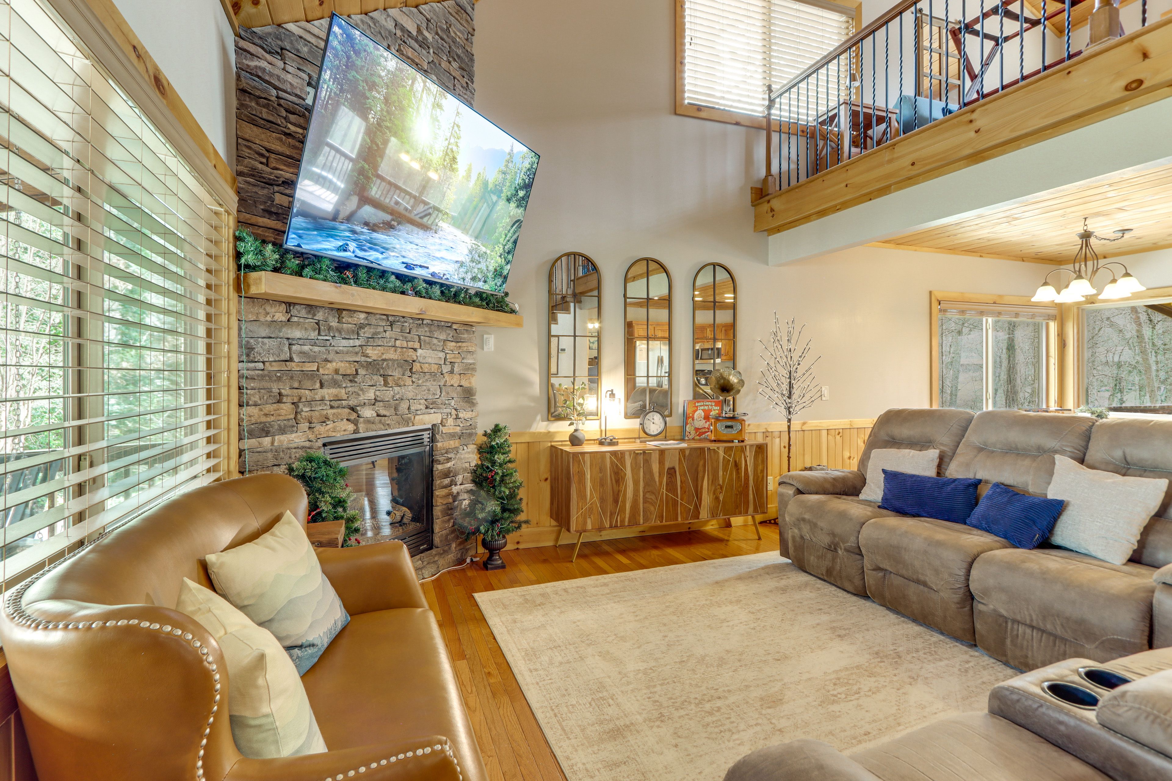 Living Room | Main Level