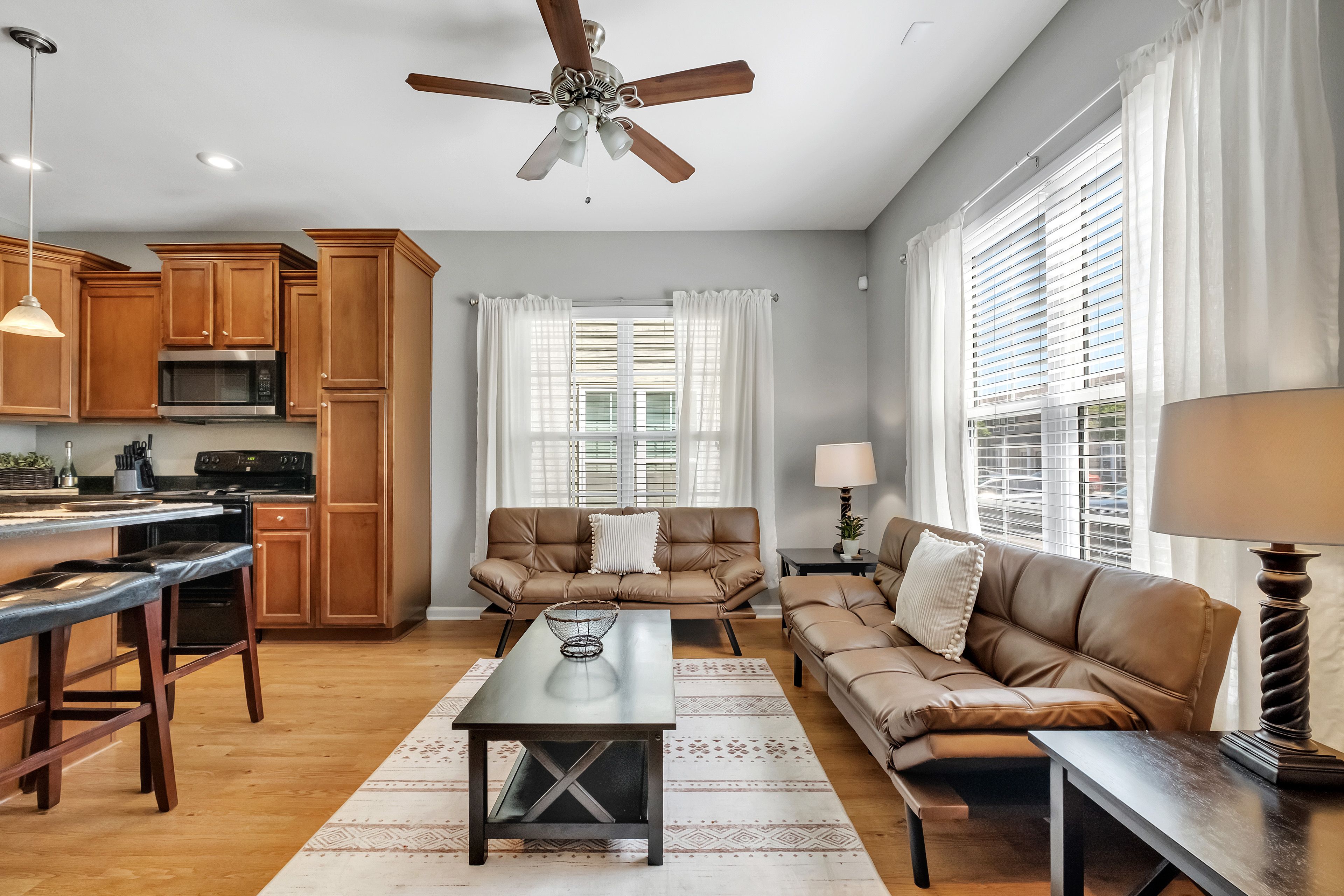 Tallahassee Vacation Rental | 3BR | 3BA | 1,177 Sq Ft | 2 Steps to Enter