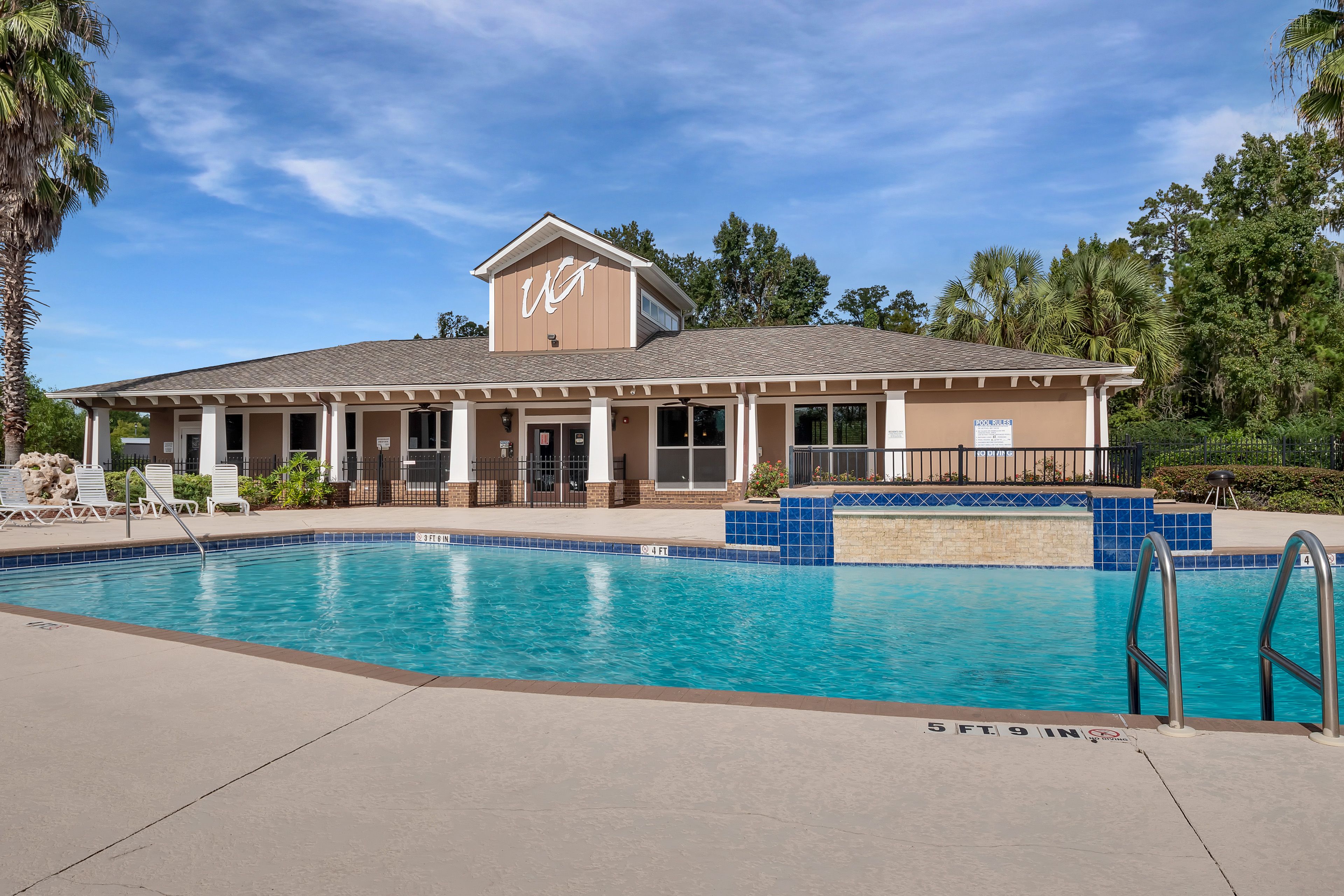 University Greens | Community Pool