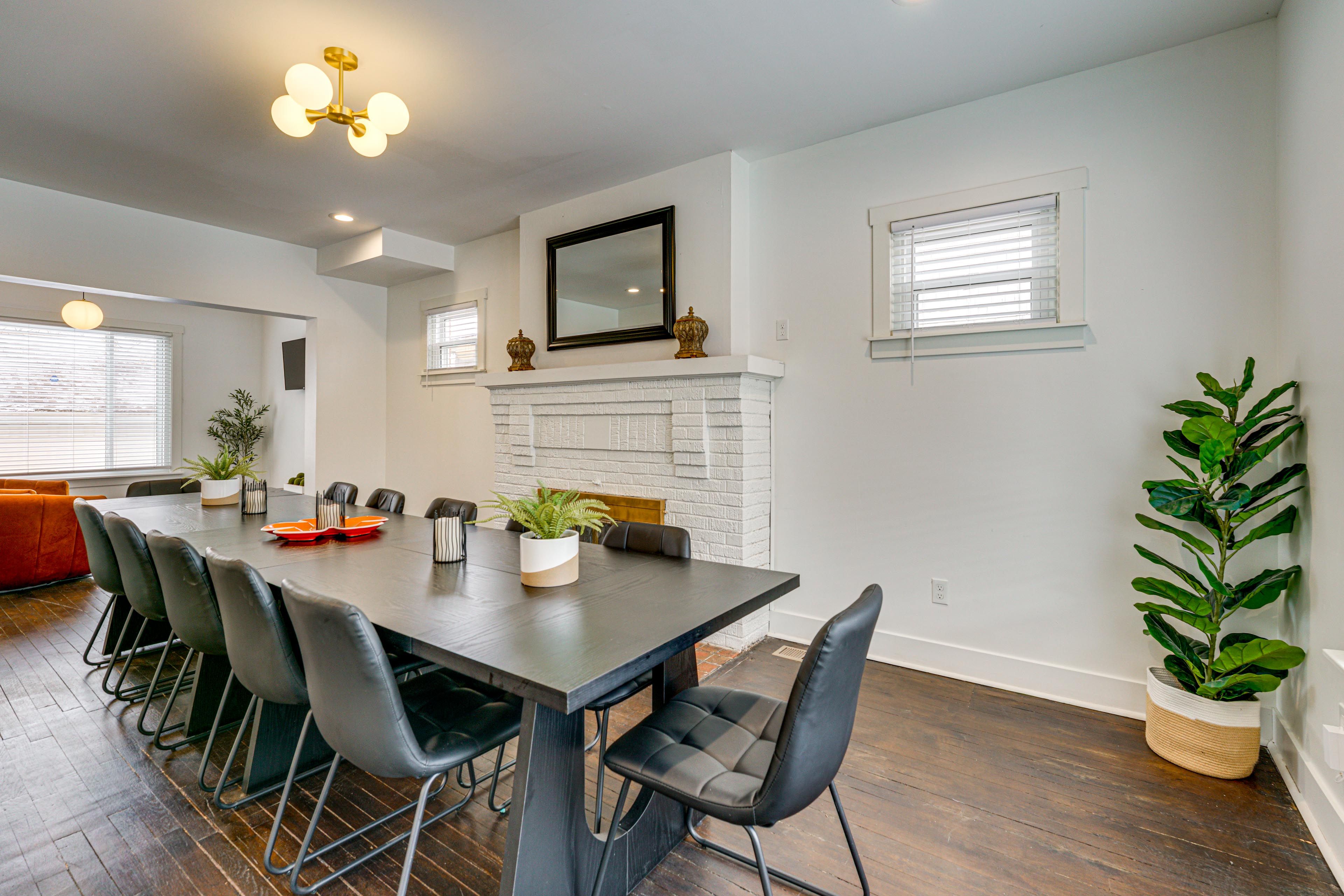 Dining Room | 1st Floor