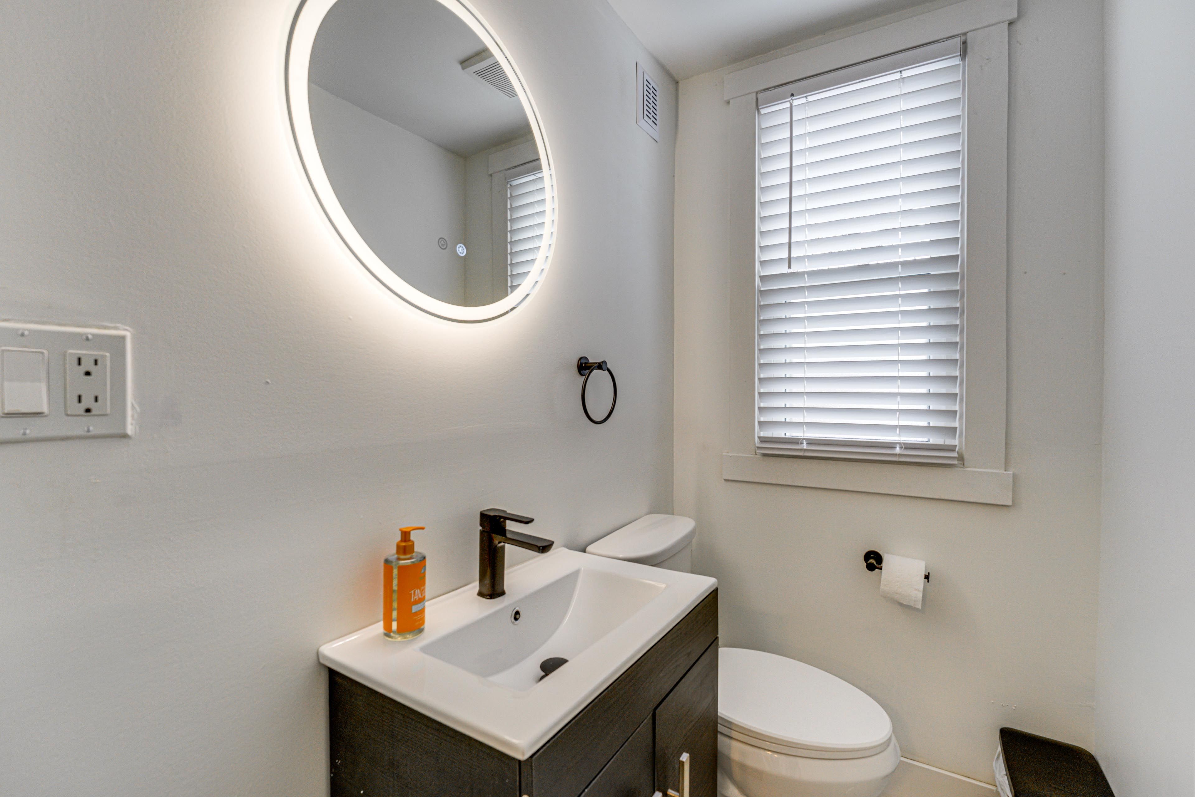 Half Bathroom | 1st Floor