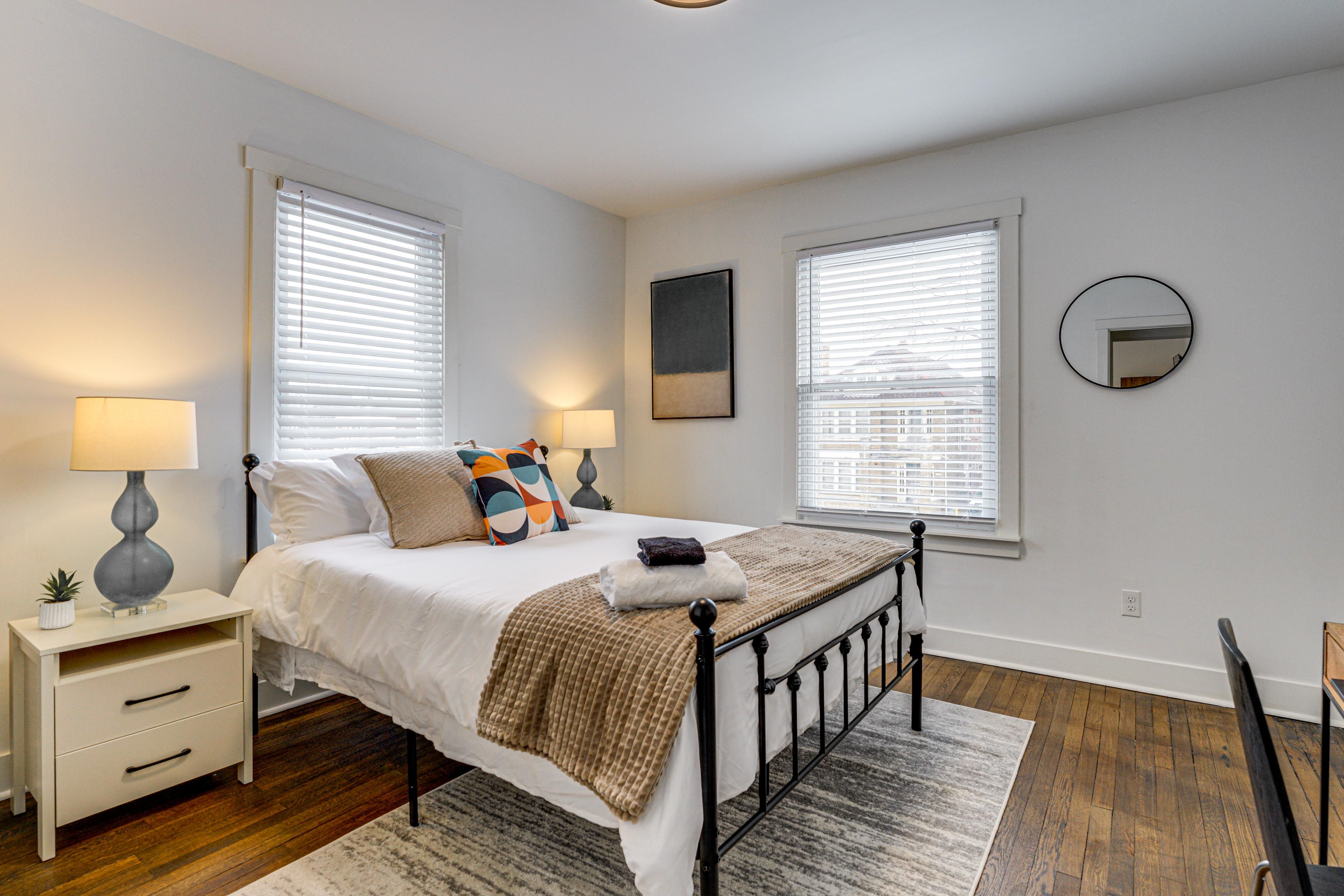 Bedroom 3 | Queen Bed | 2nd Floor