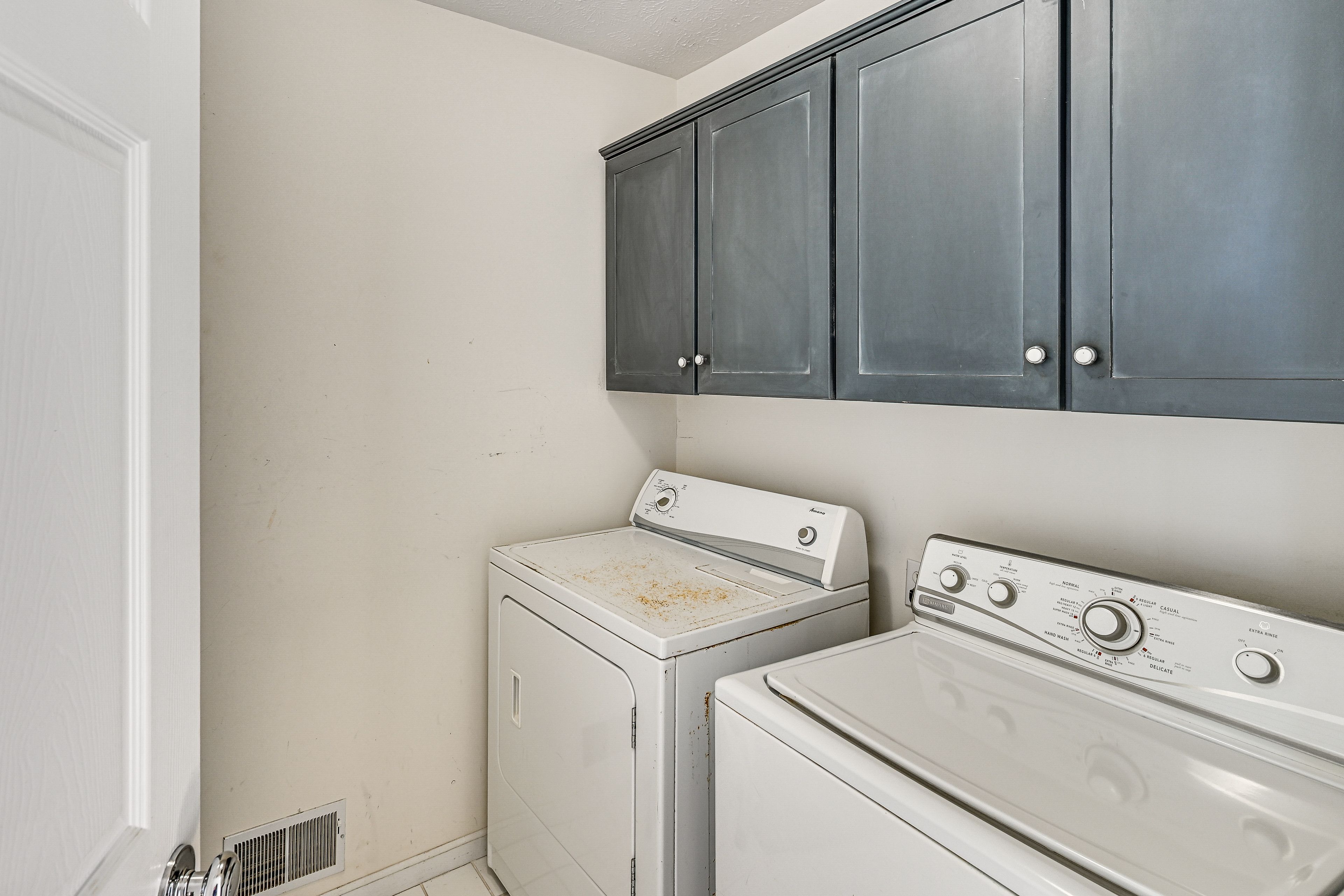 In-Unit Laundry
