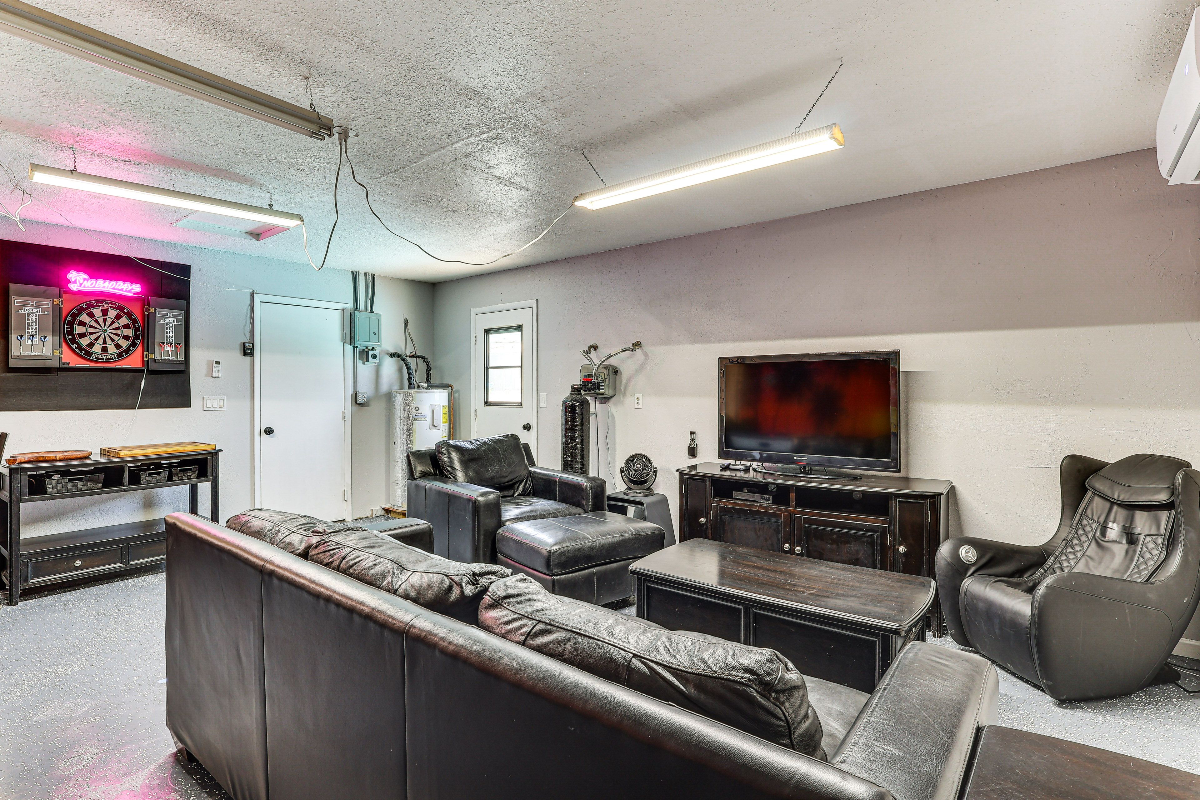 Garage Game Room