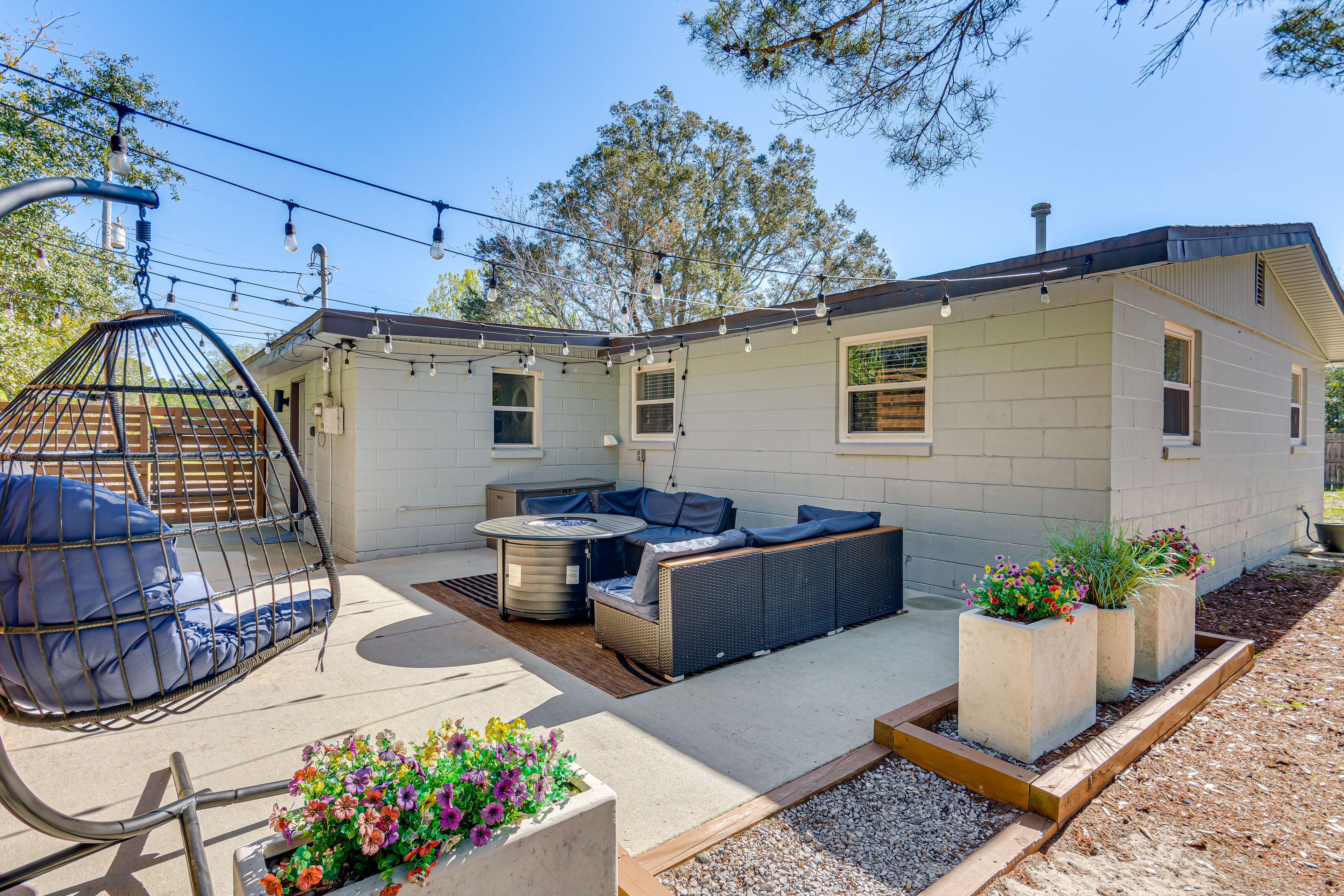 Gulf Breeze Vacation Rental | 2BR | 2BA | 1,500 Sq Ft