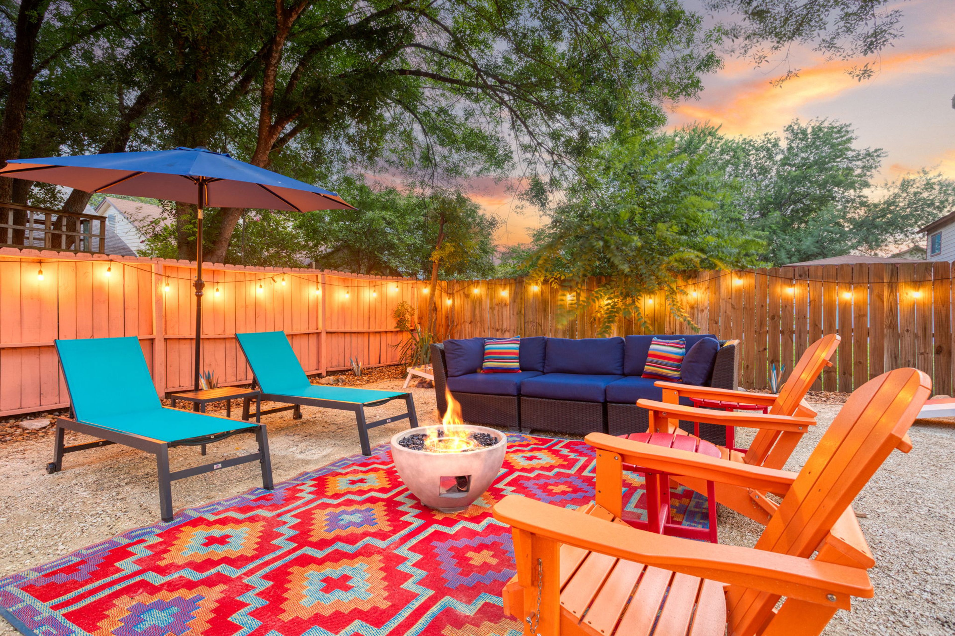 San Antonio Vacation Rental | 4BR | 2.5BA | 1,550 Sq Ft | 1 Small Step for Entry