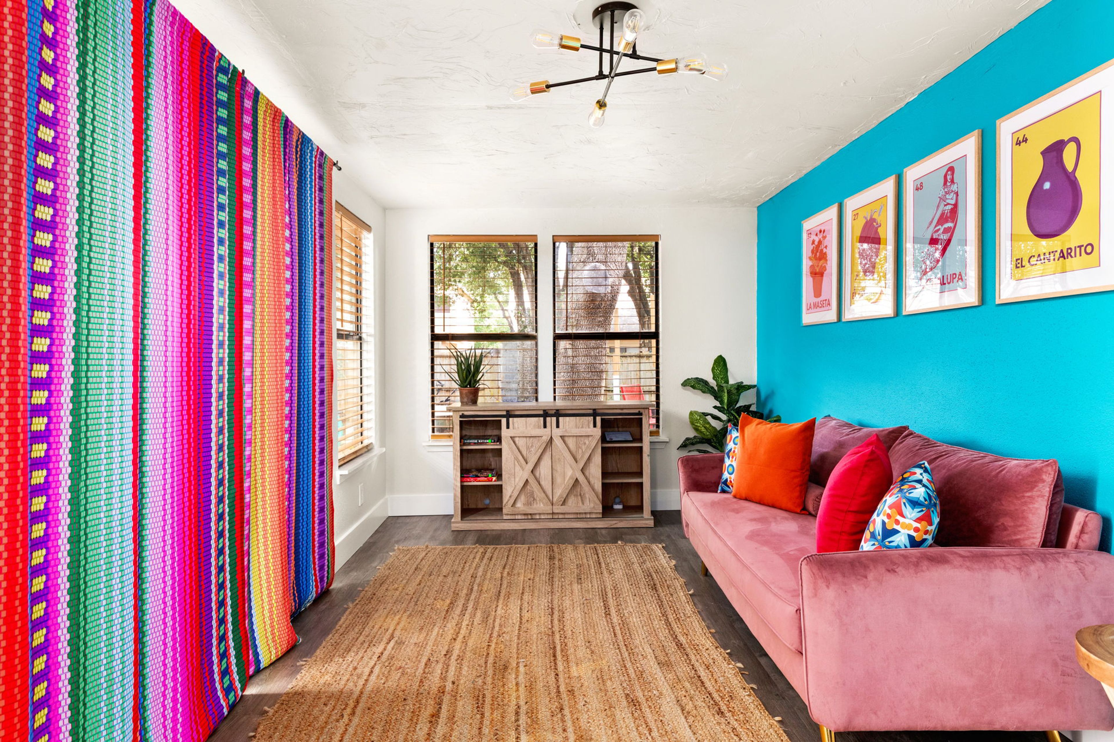 Sitting Room | 1st Floor