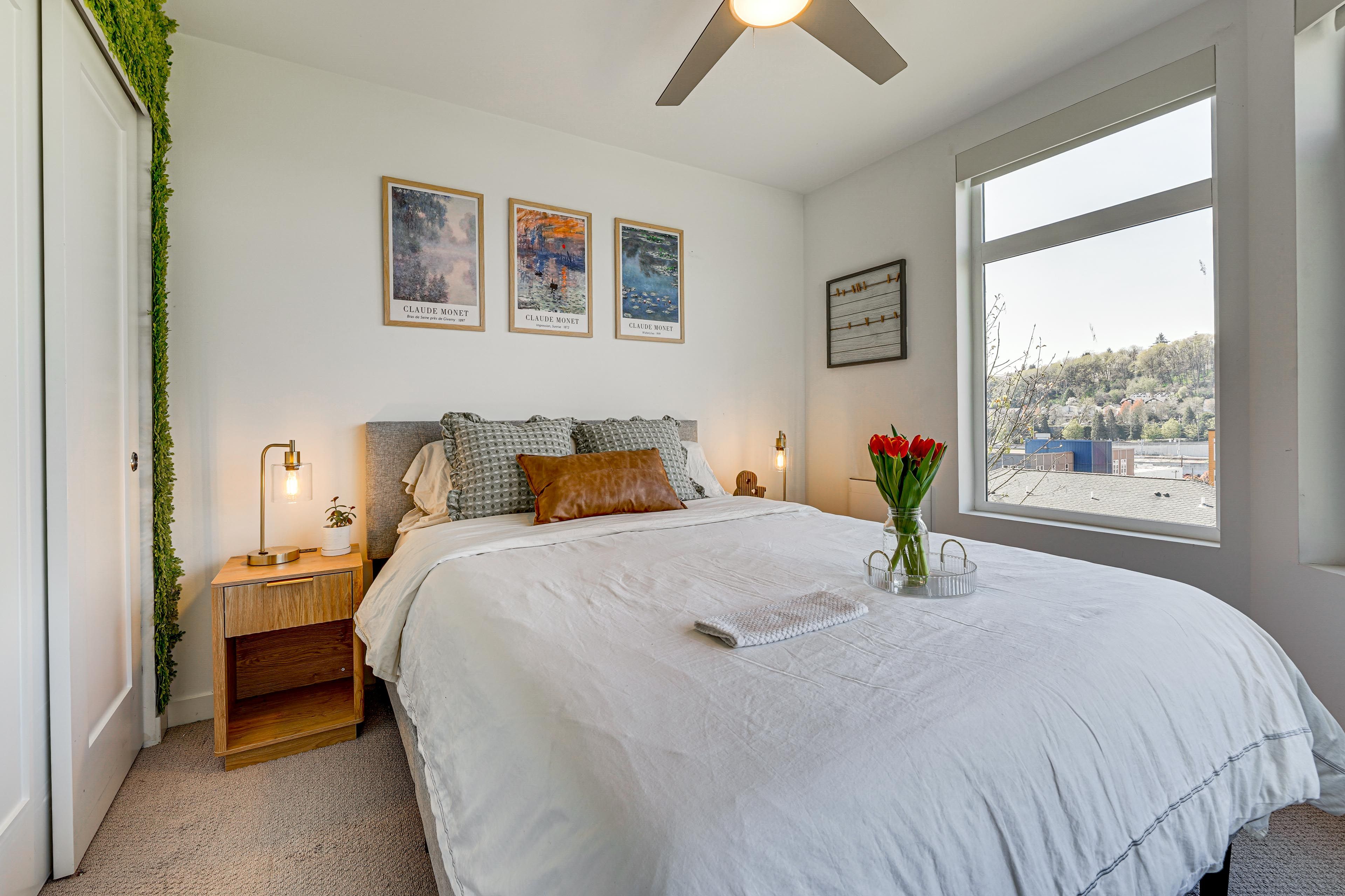 Bedroom 1 | Queen Bed | 2nd Floor