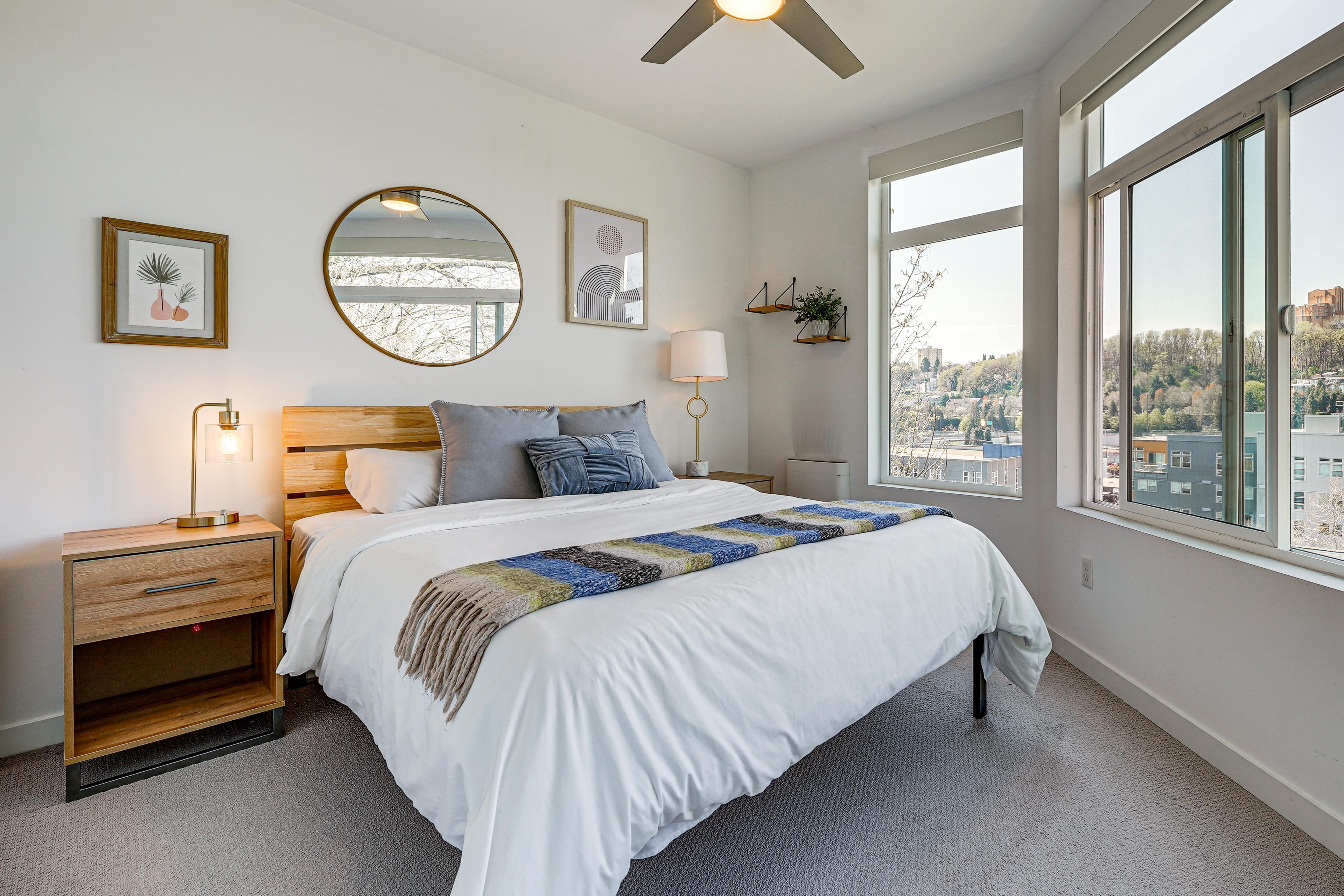 Bedroom 2 | Queen Bed | 3rd Floor