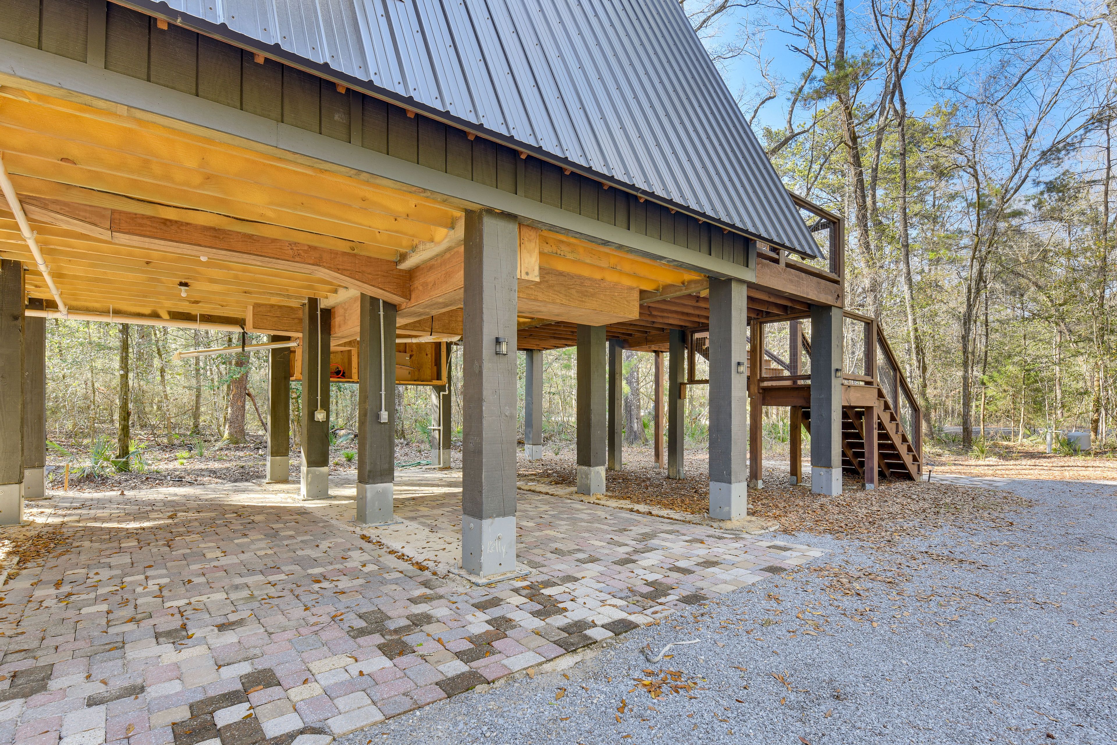 Parking | Carport (2 Vehicles) | EV Charging Outlet | Driveway & Free Street