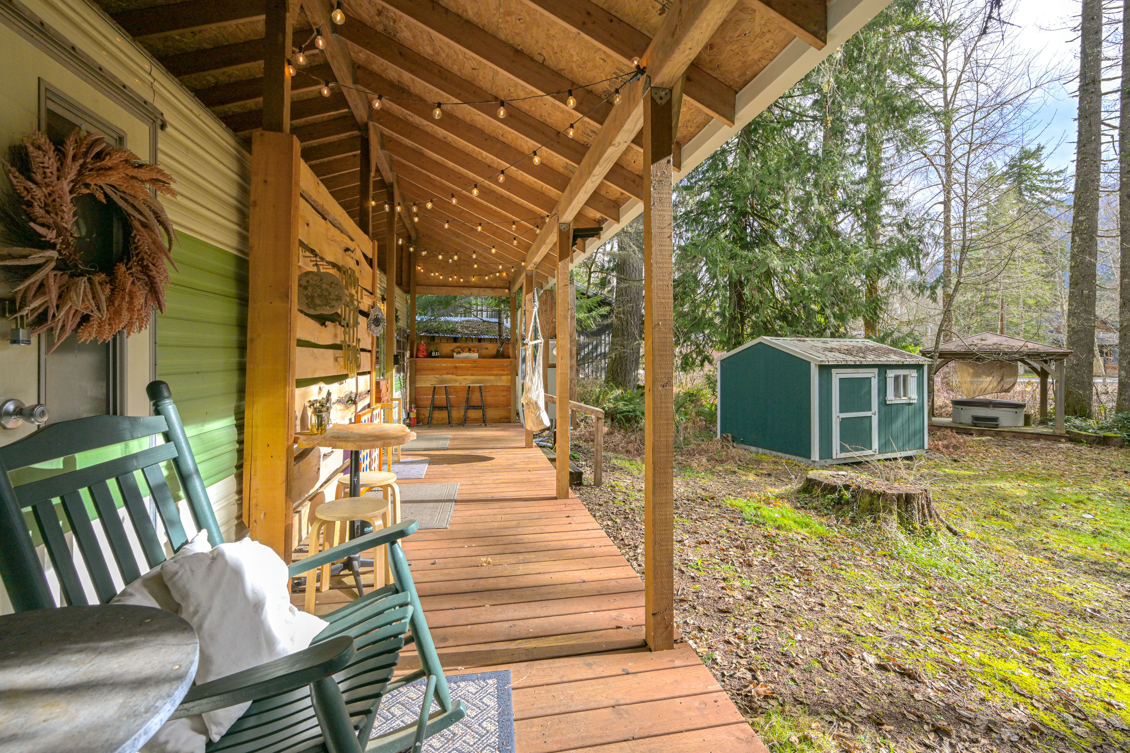 Property Exterior (Main Cabin)