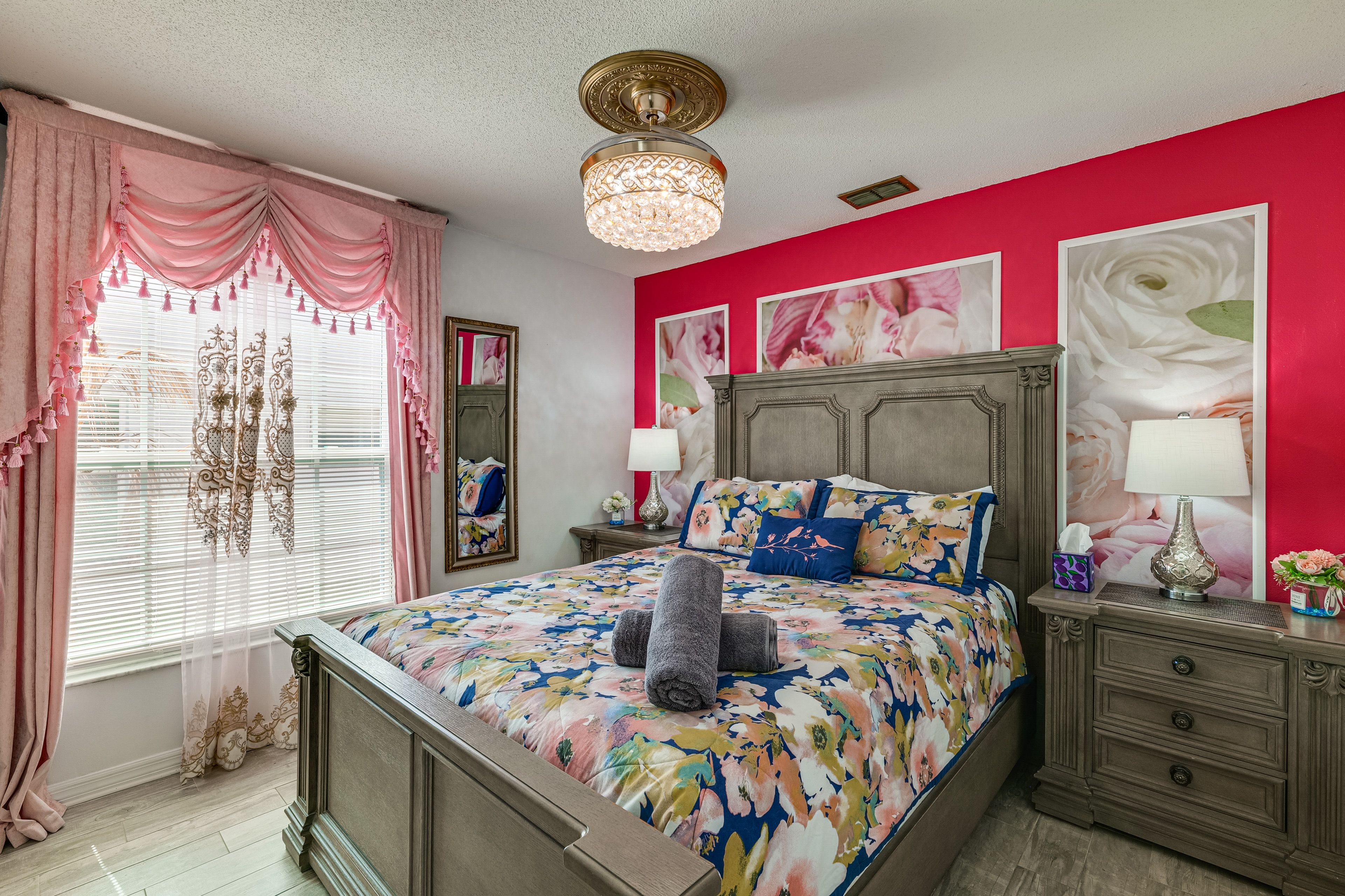 Bedroom 2 | Queen Bed