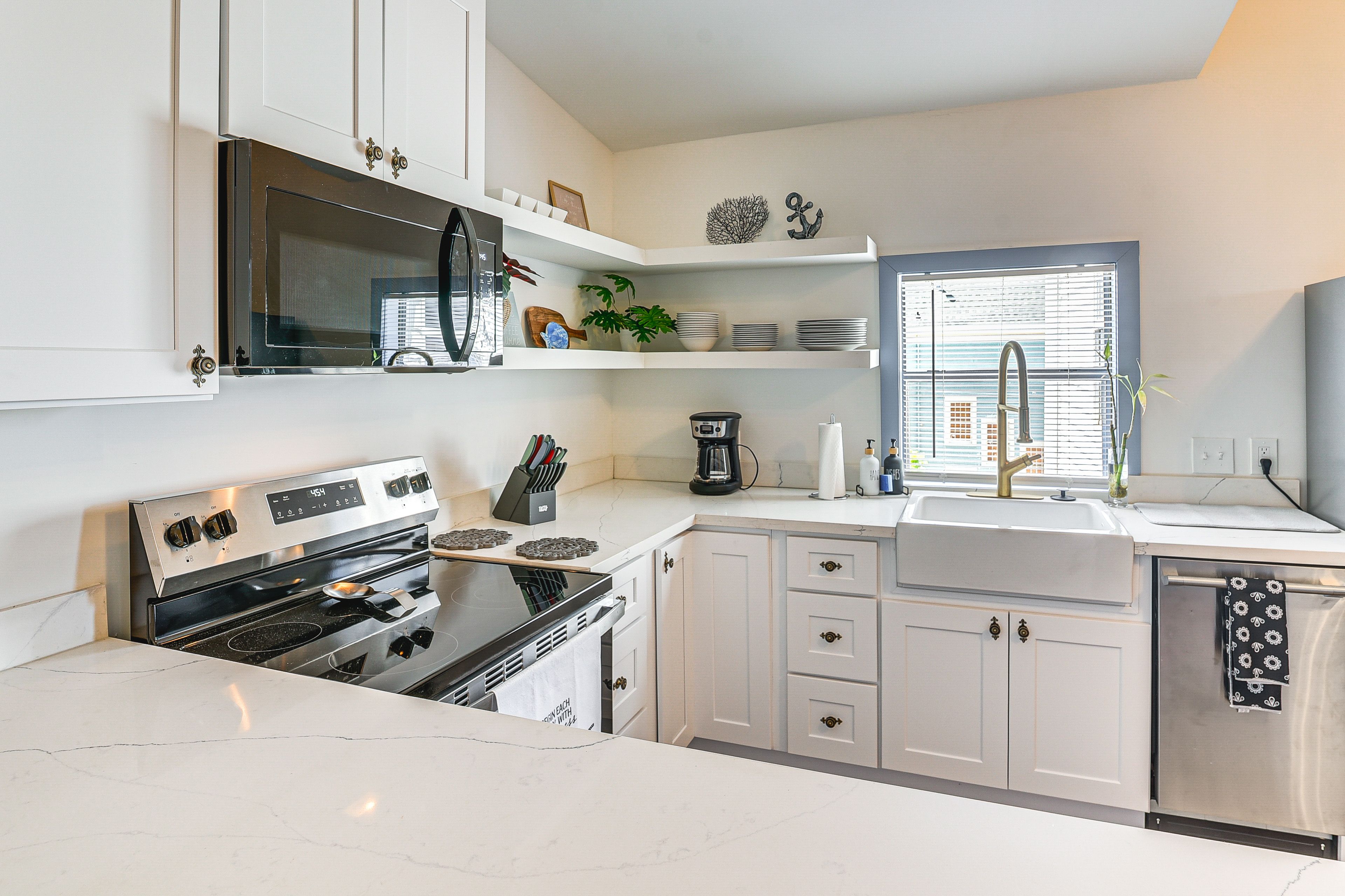 Kitchen | Unit 3 | 2nd Floor