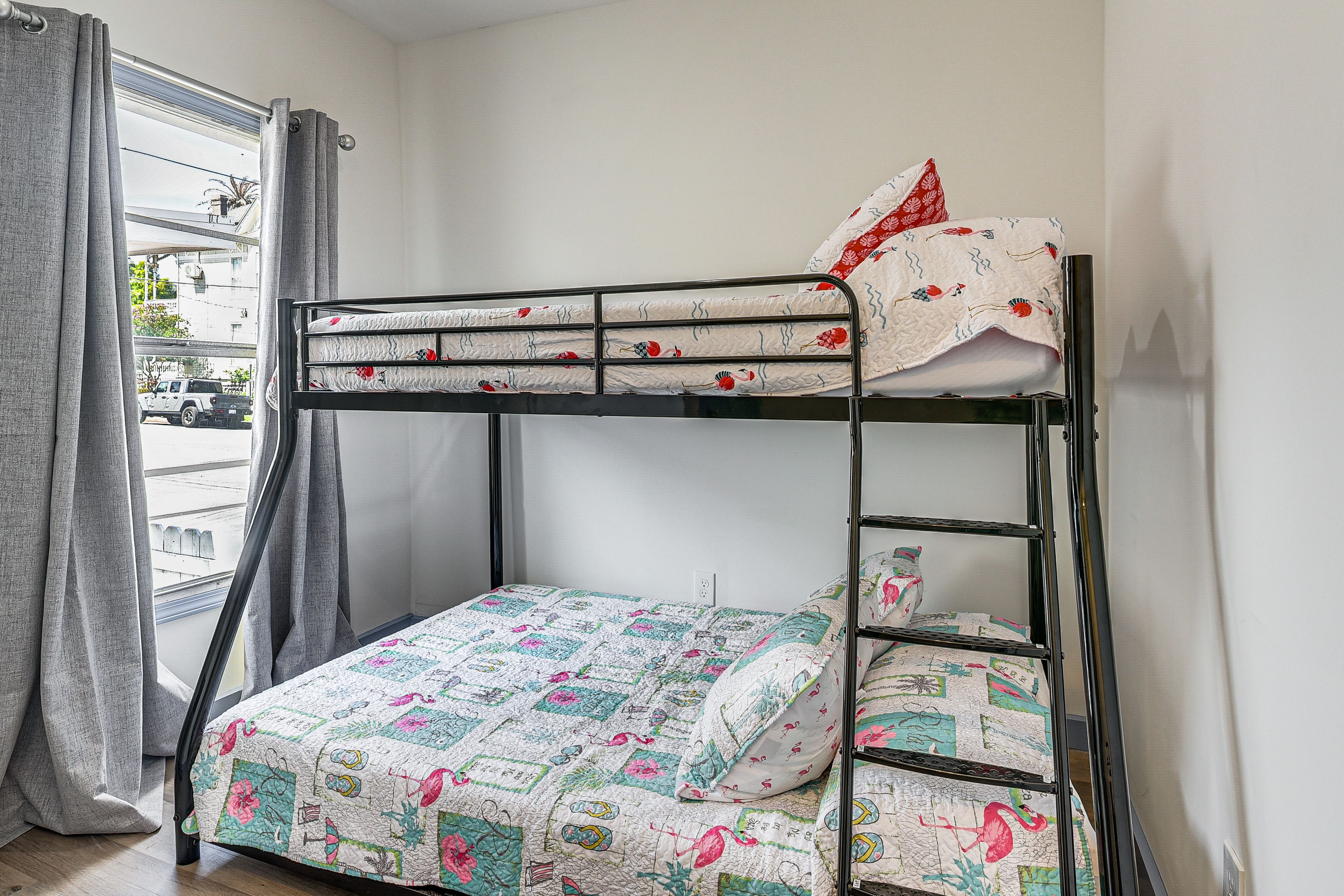 Bedroom 3 | Twin/Full Bunk Bed | Unit 2 | 1st Floor