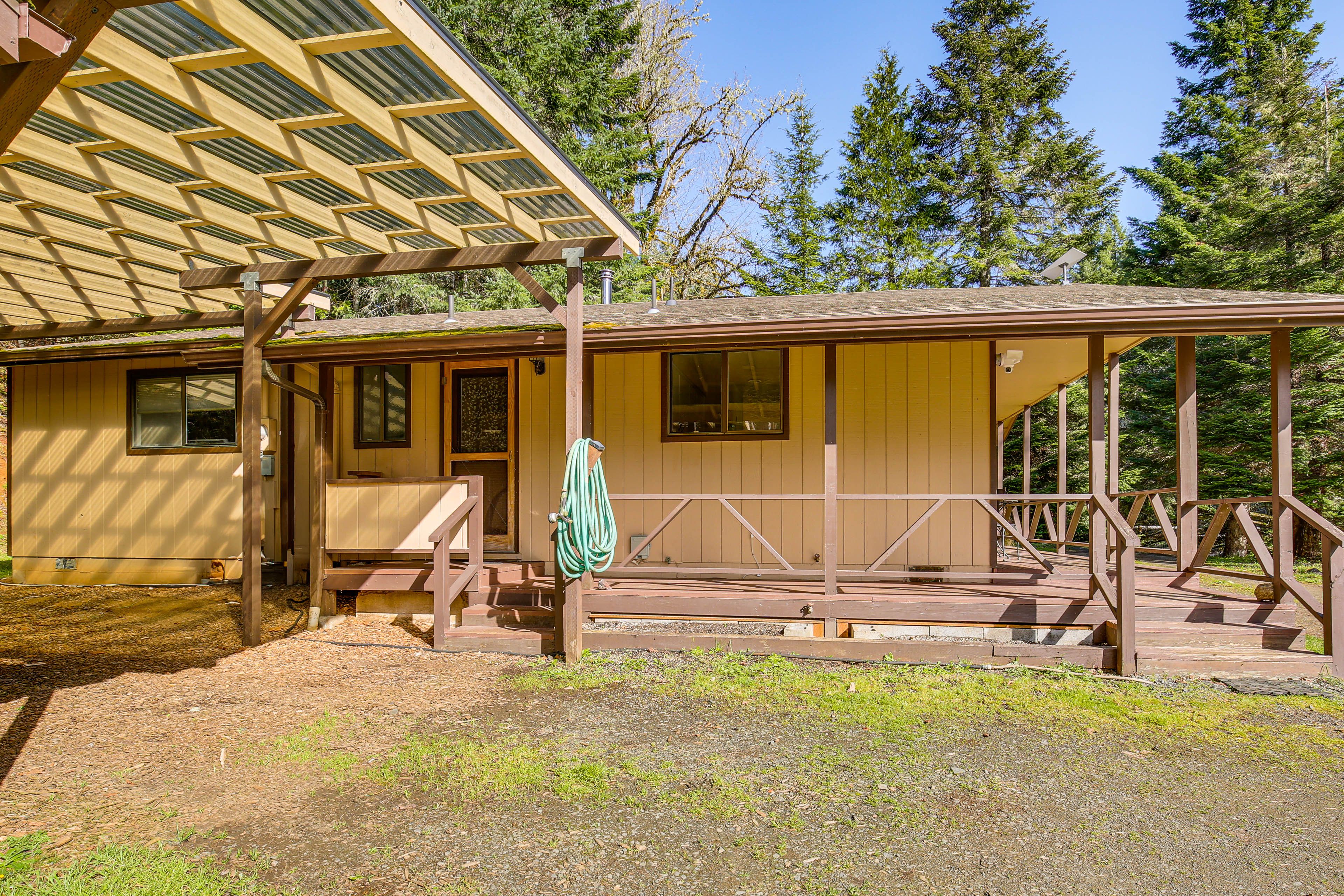 Driveway Parking | 2 Vehicles