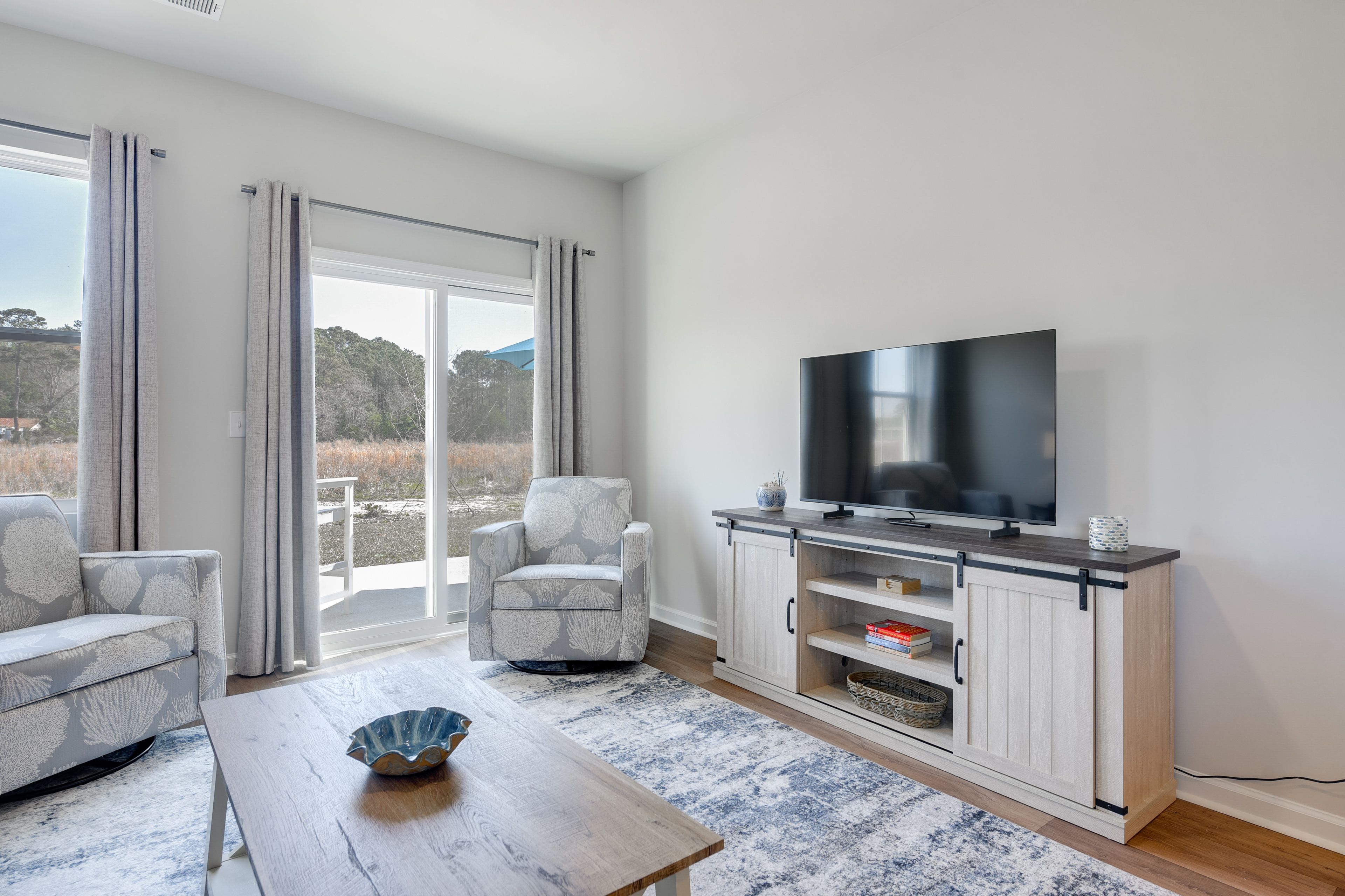 Coffee Table Added to Unit (Photo from Next Door Unit)