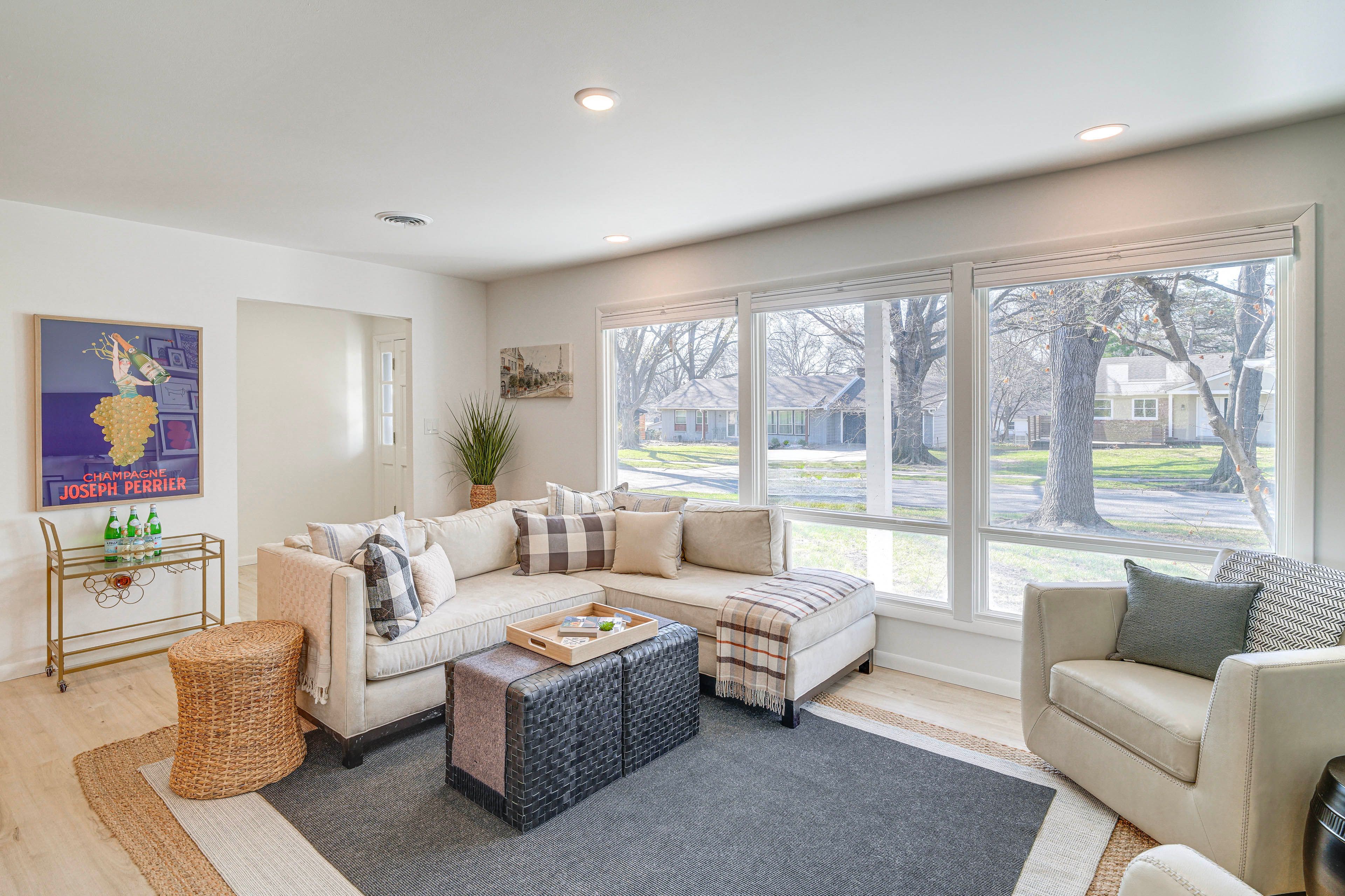 Overland Park Vacation Rental | 3BR | 2BA | 1,472 Sq Ft