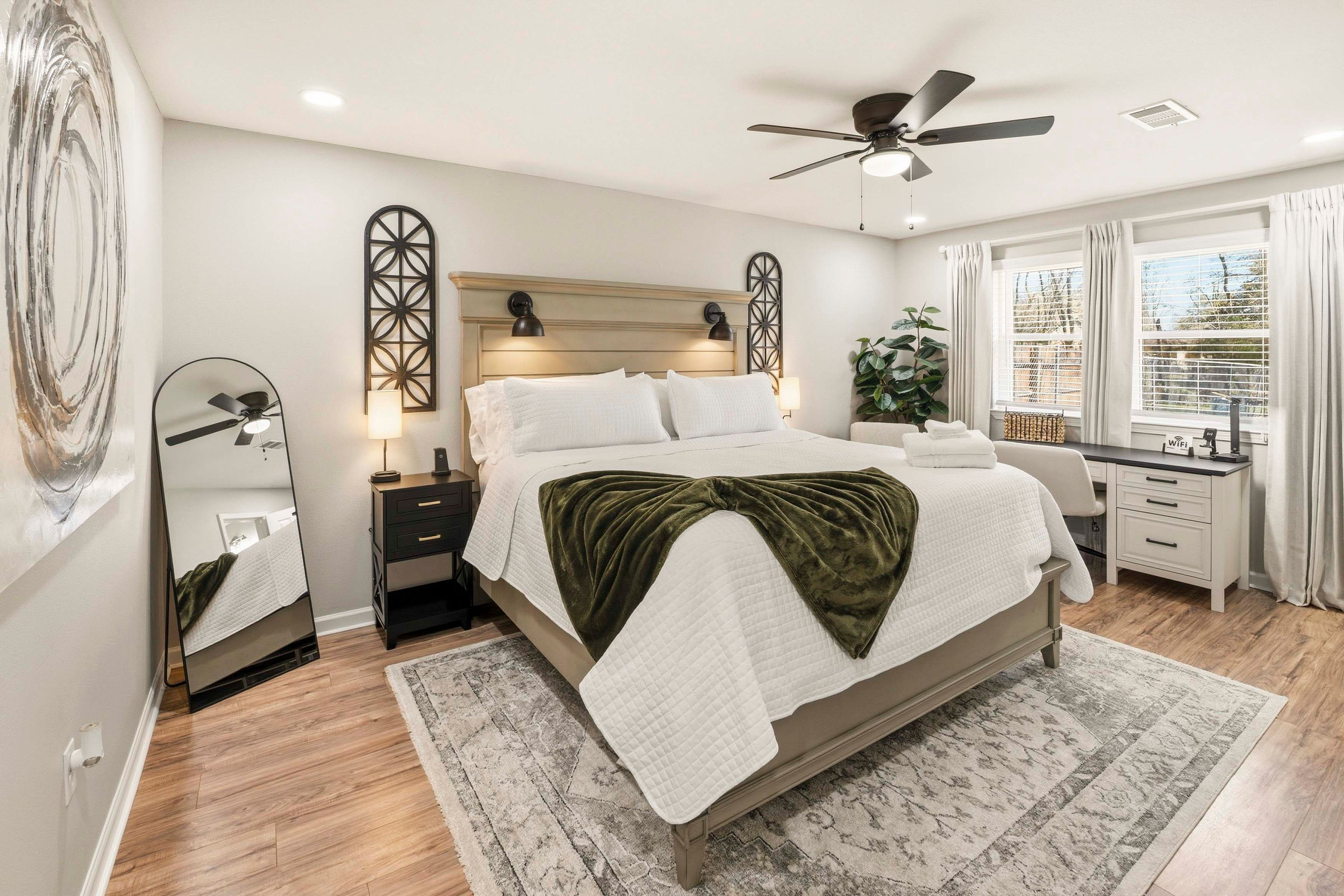 Bedroom 1 | King Bed | Workstation | En-Suite Bathroom