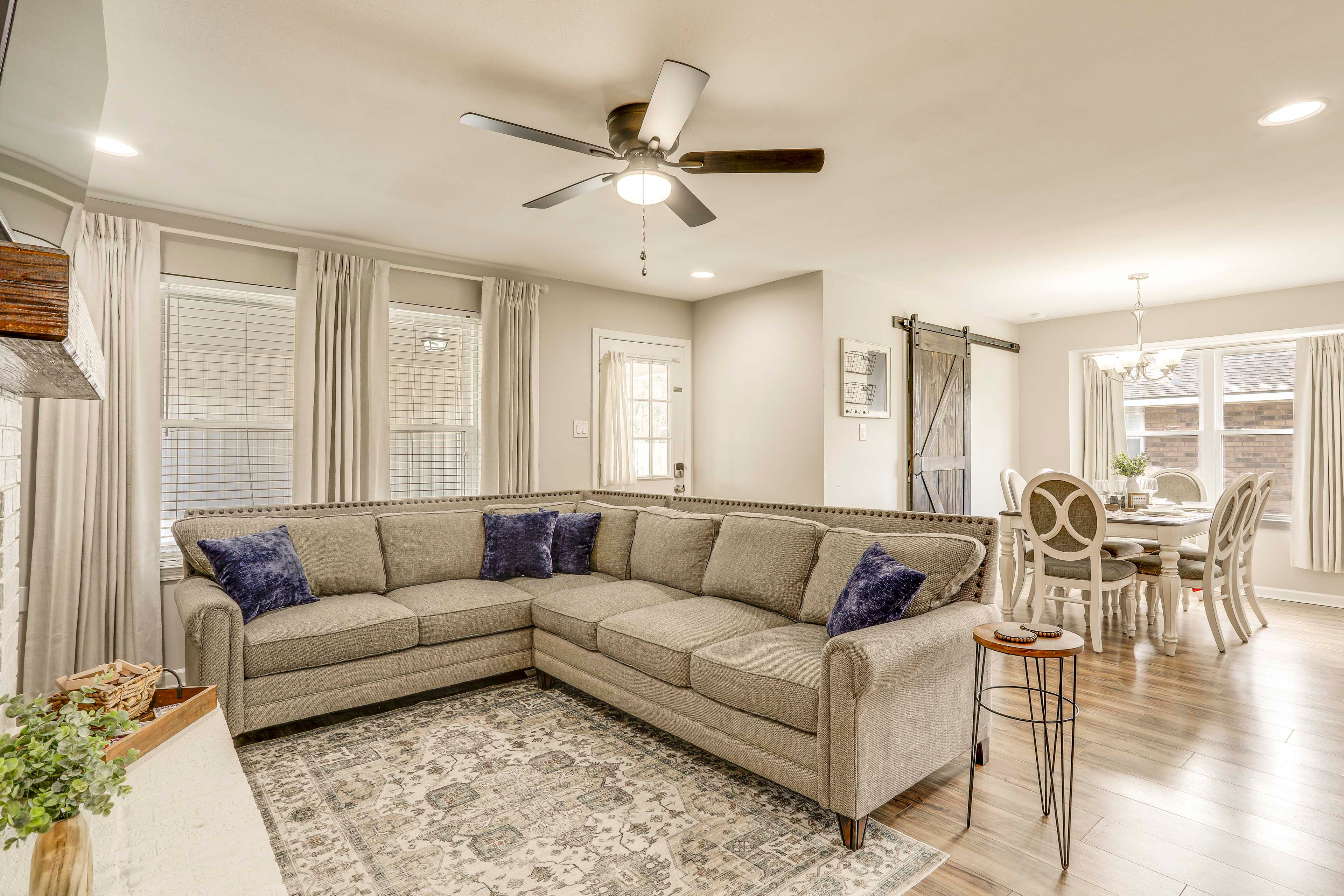 Living Room | Central Heating & A/C