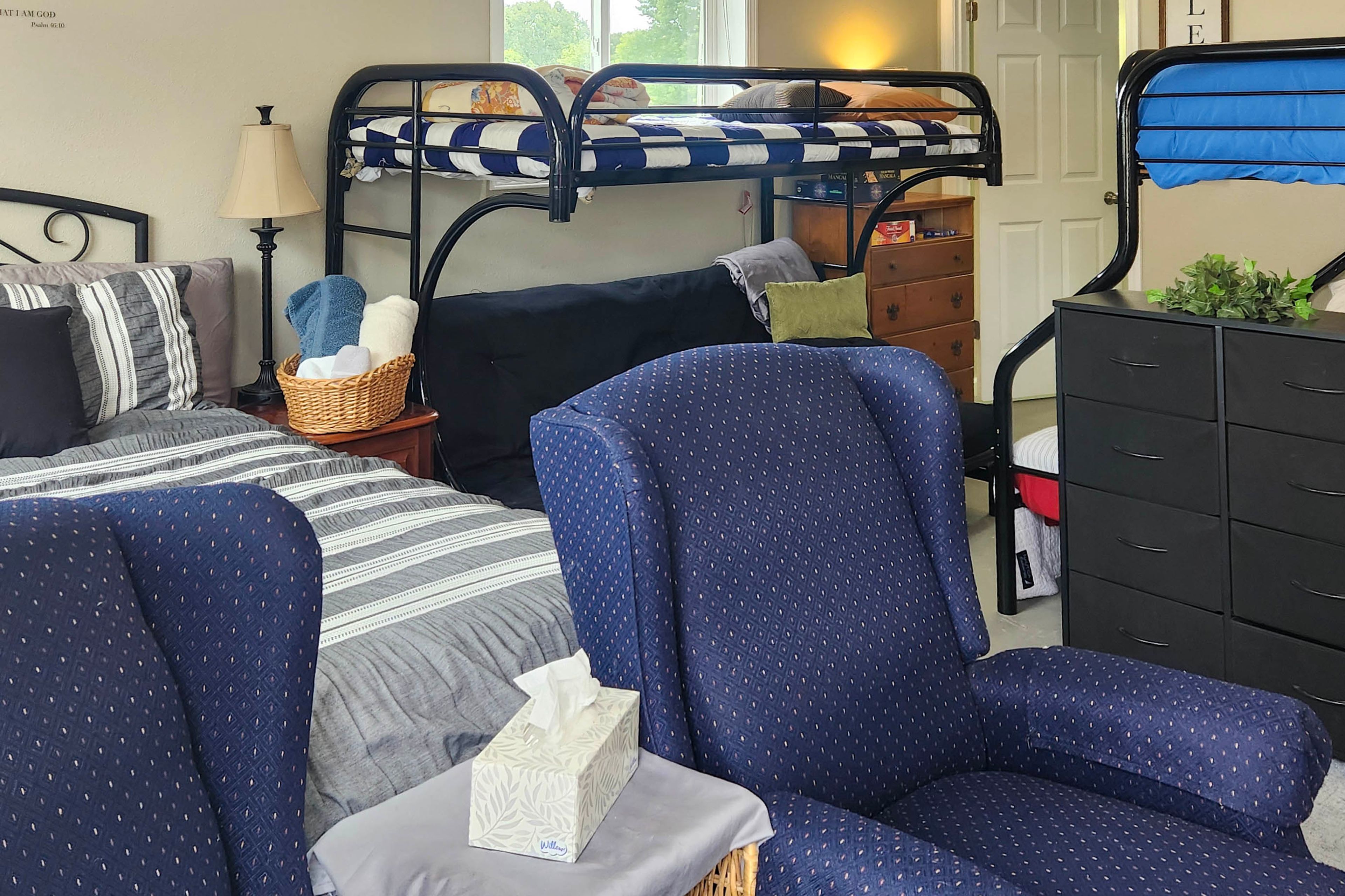 Queen Bed | Lofted Twin Bed | Futon