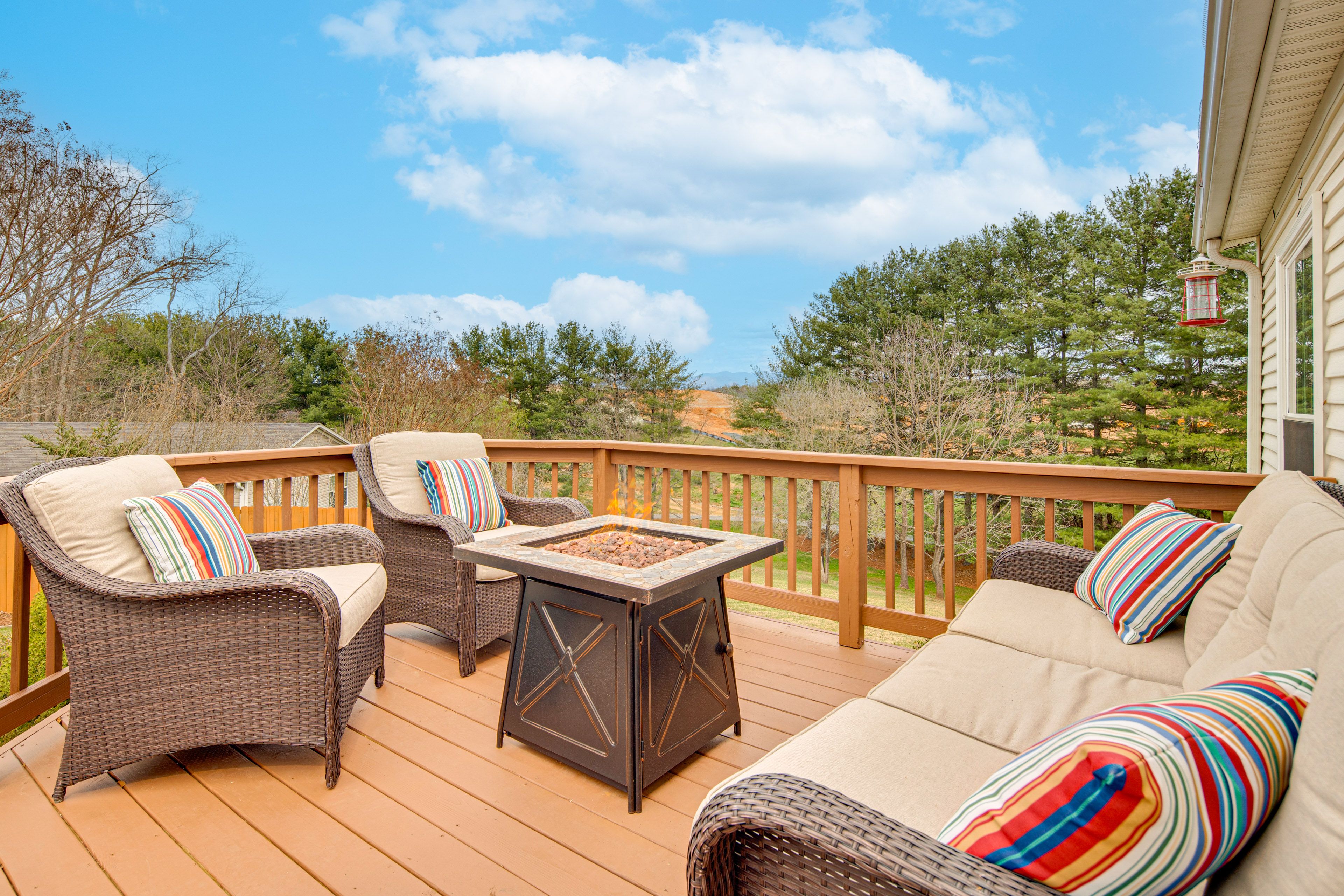 Furnished Deck | Sitting Area with Fire Table | Dining Table and Grill