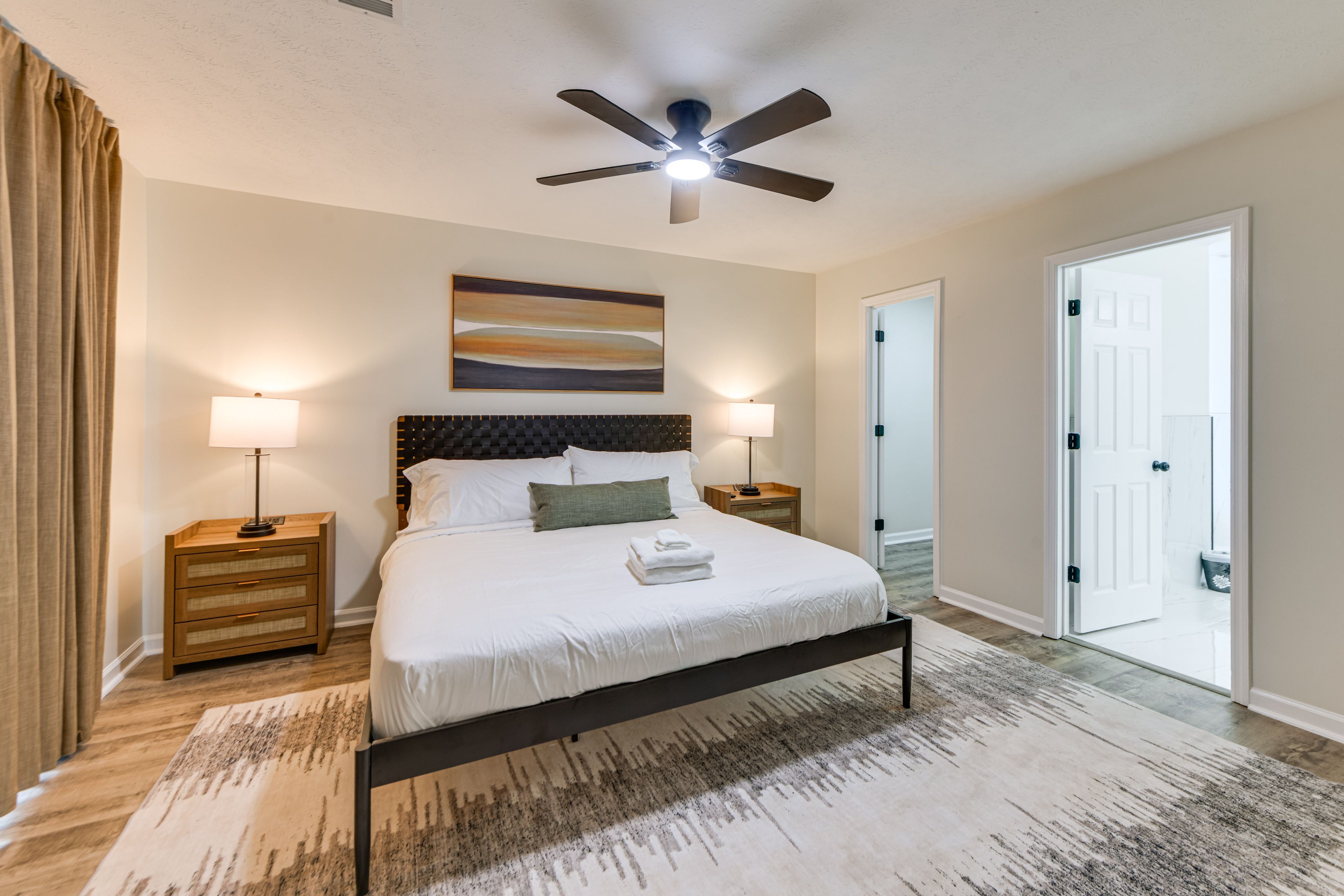 Bedroom 1 | King Bed | 2nd Floor