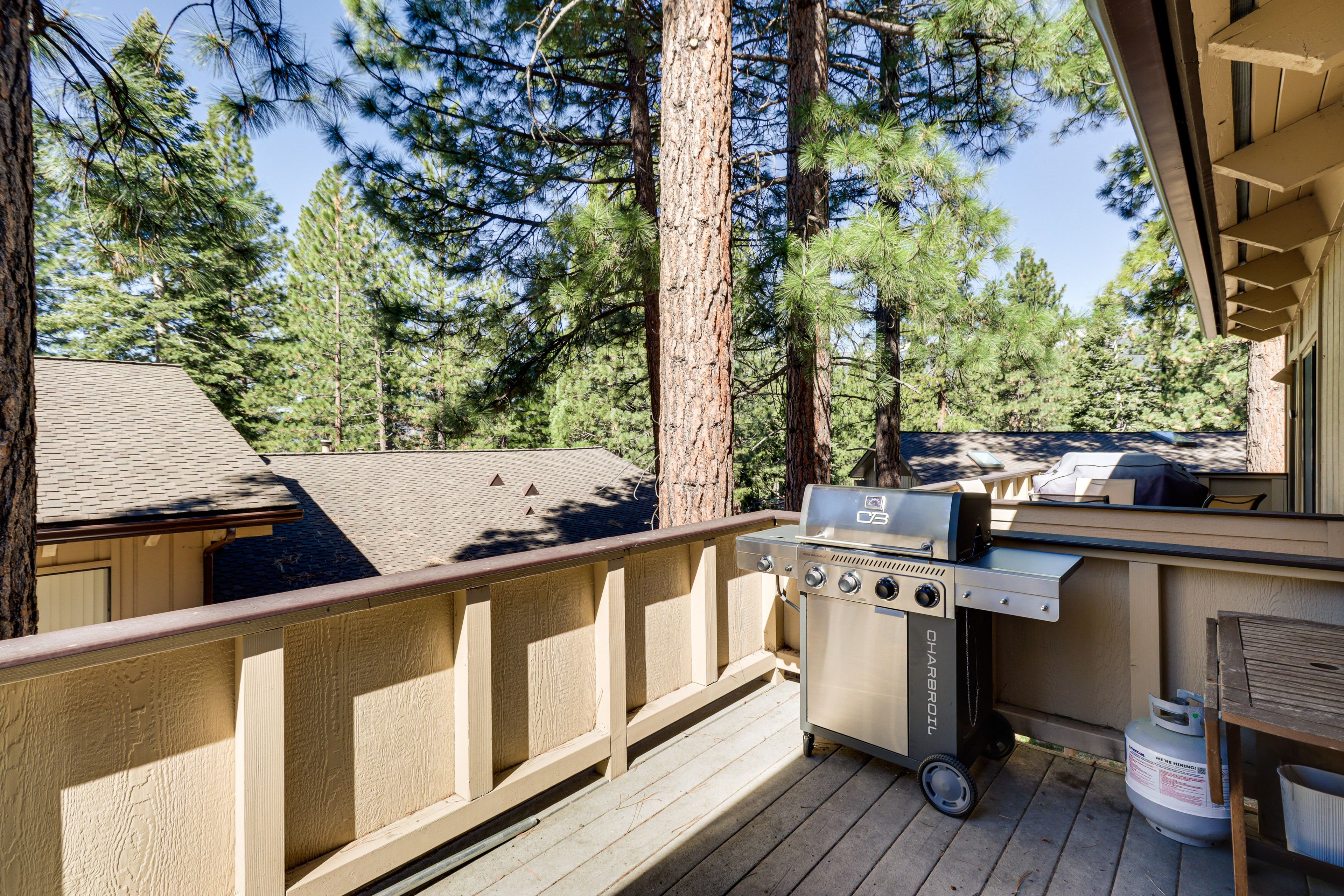 Private Deck