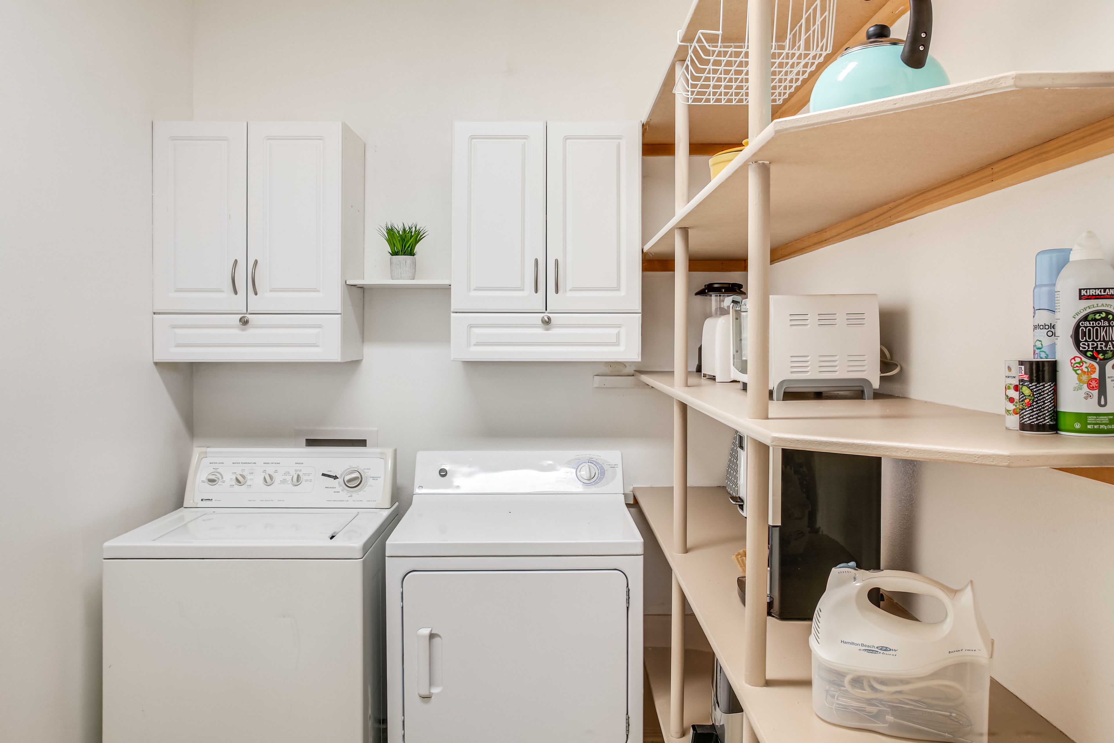 Laundry Room/Pantry