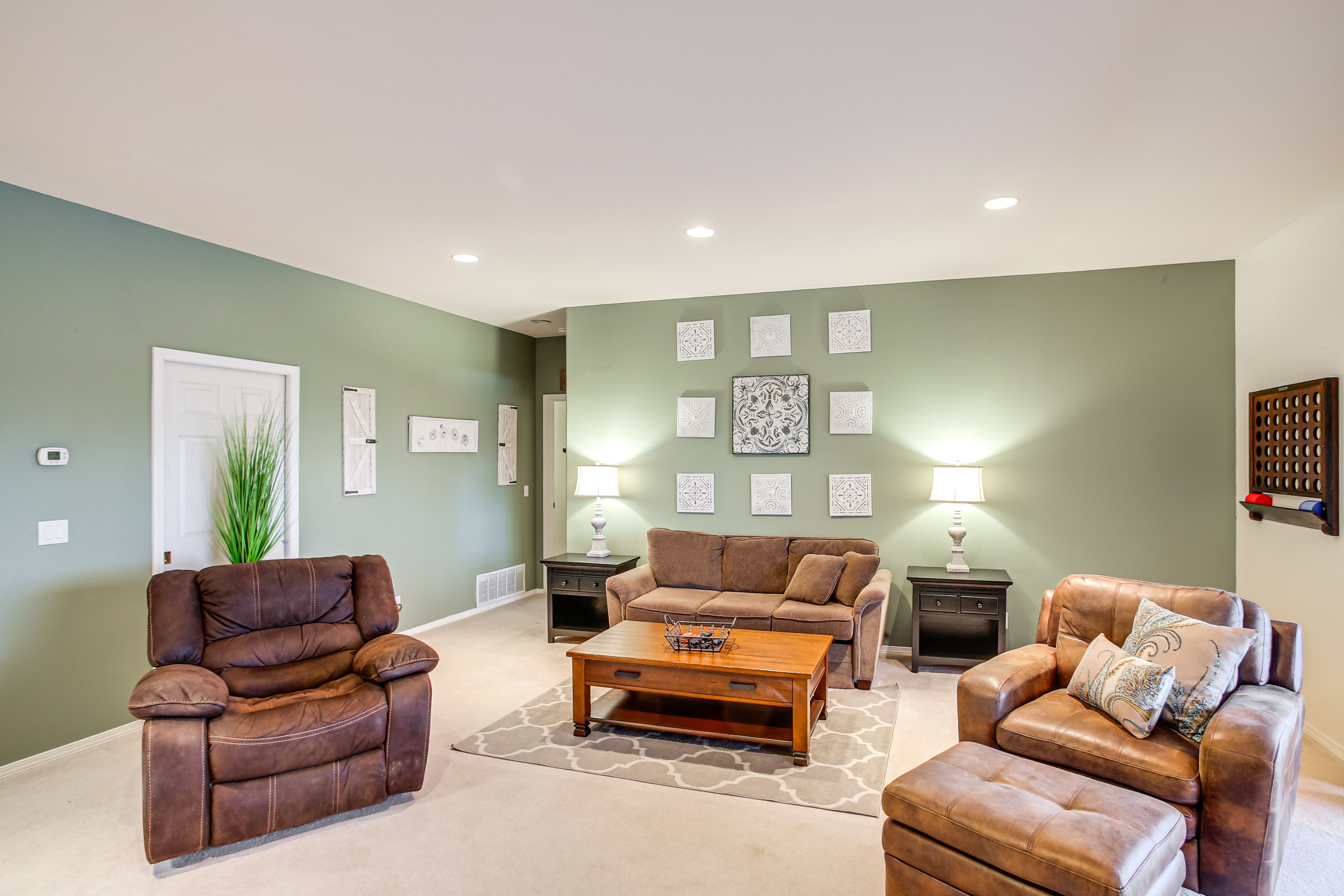 Living Room | Queen Sleeper Sofa