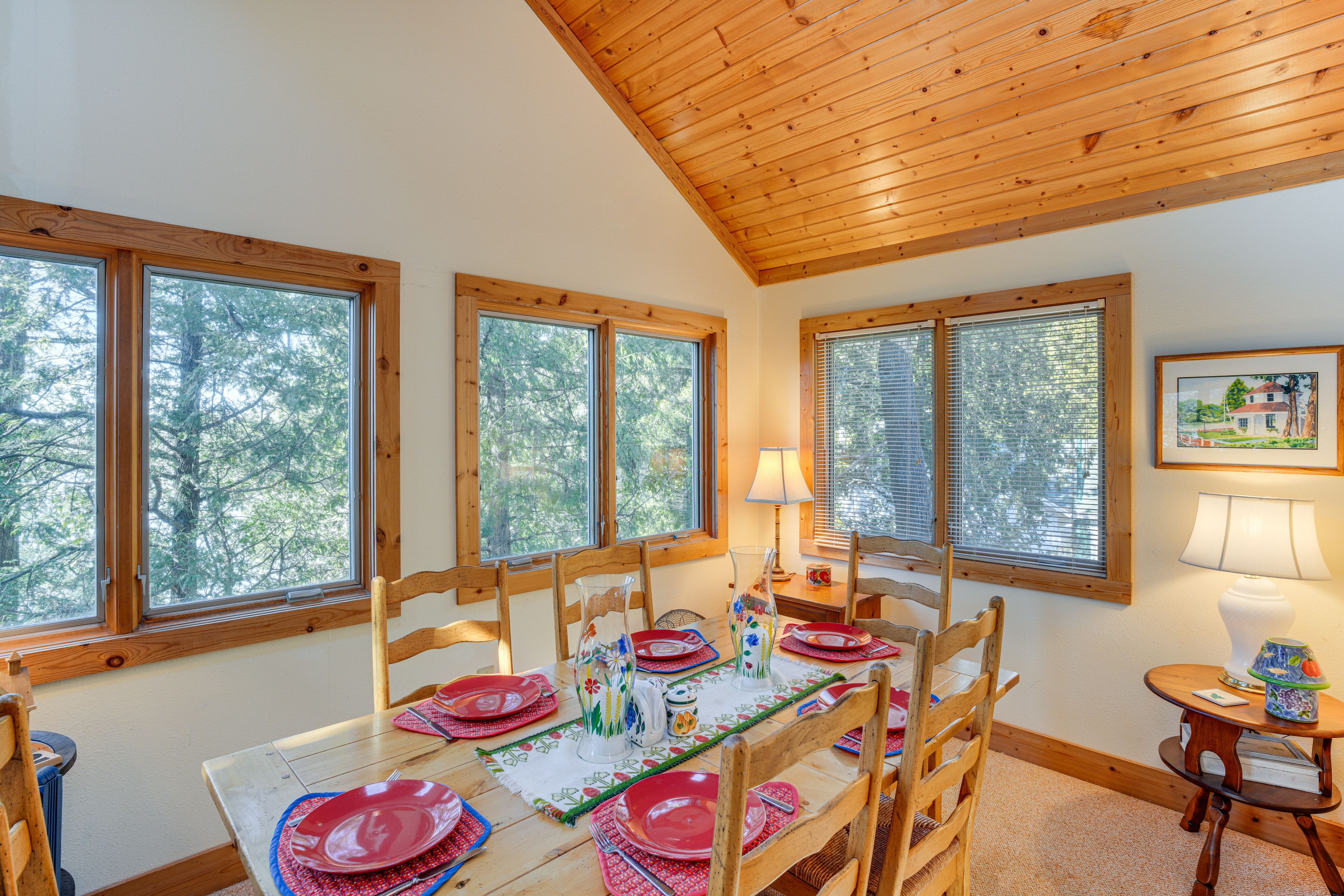 Dining Area | 3rd Floor