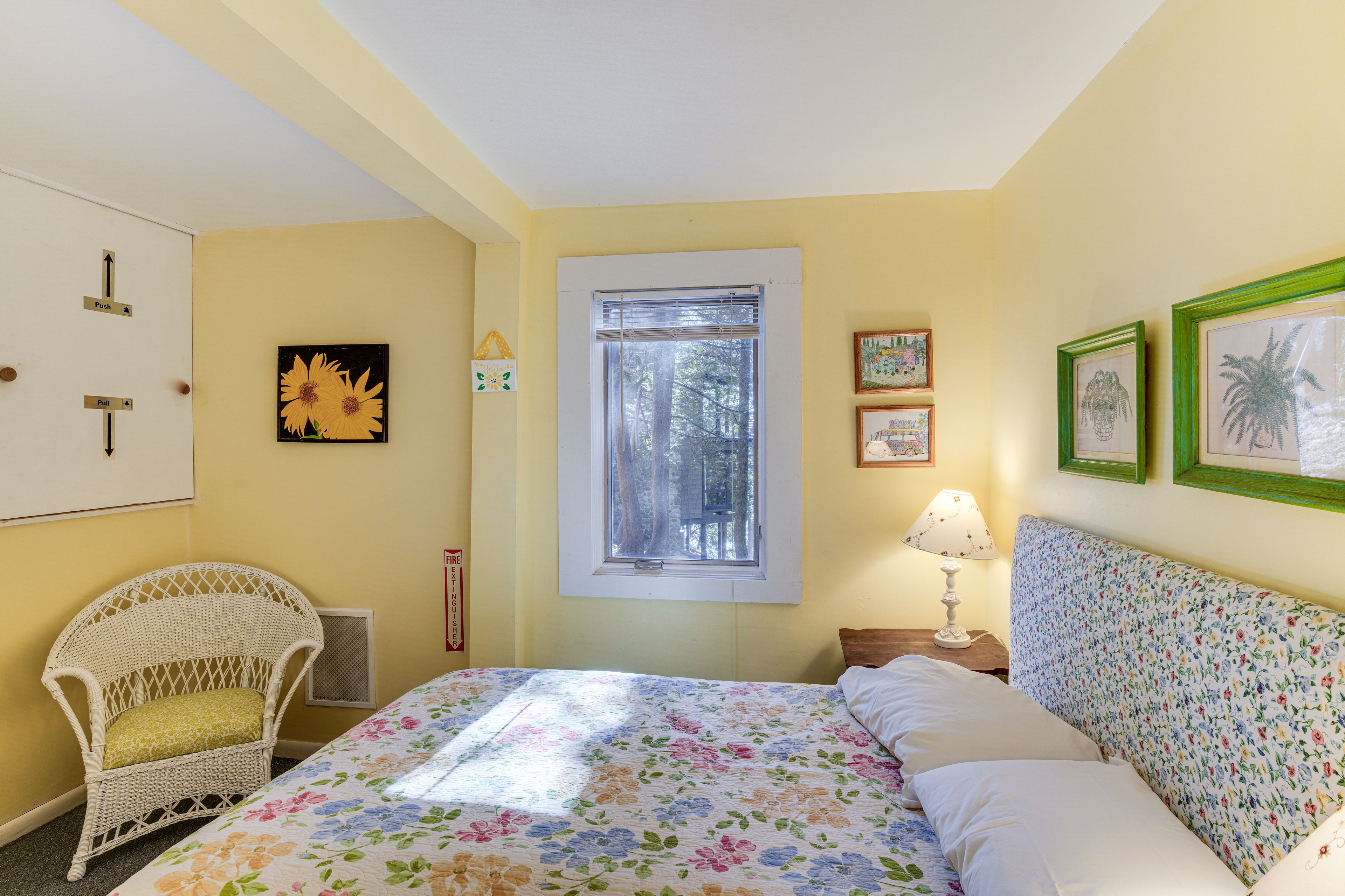 Bedroom 4 | 2nd Floor | Queen Bed