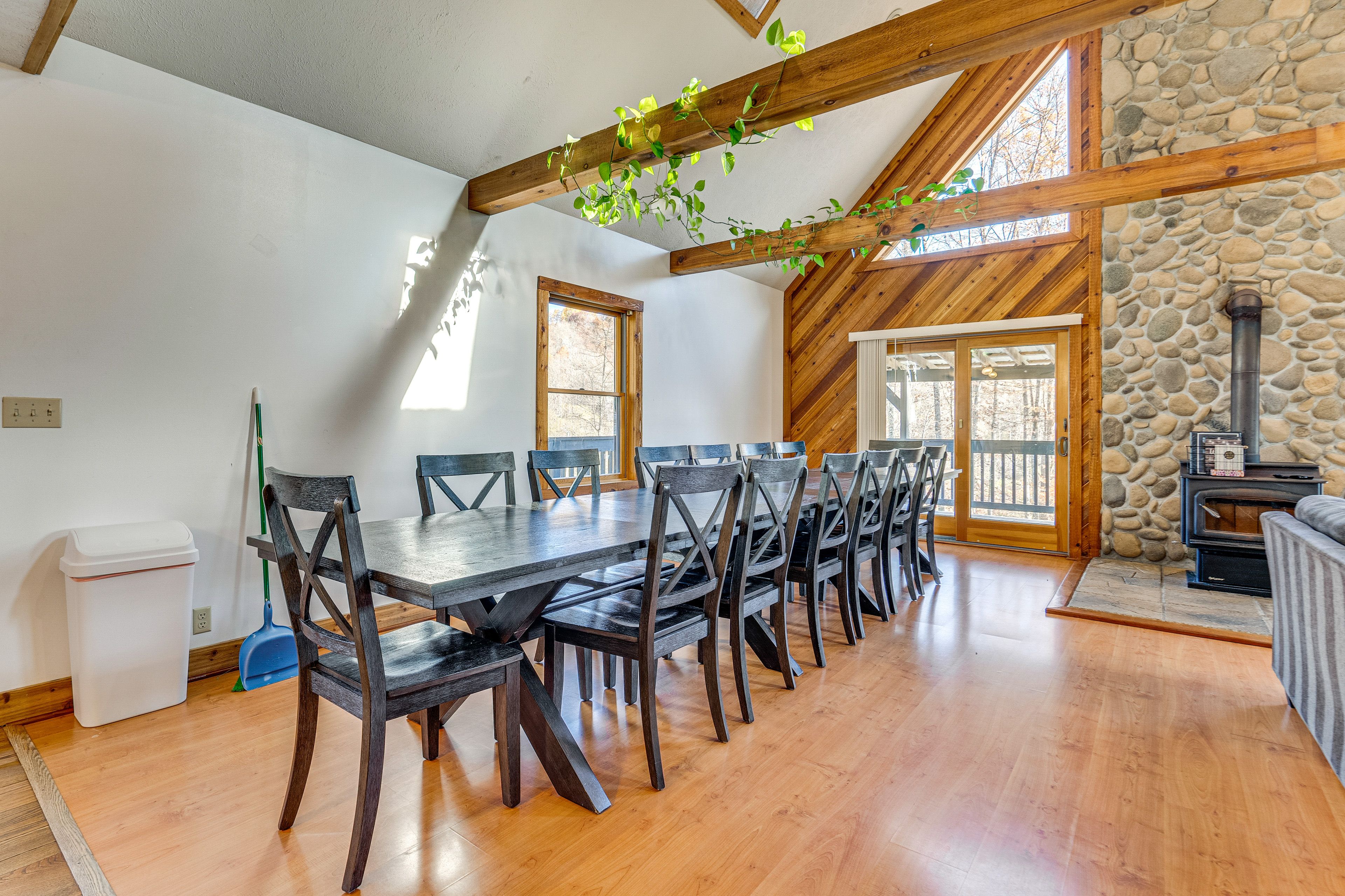 Dining Area | 2nd Floor