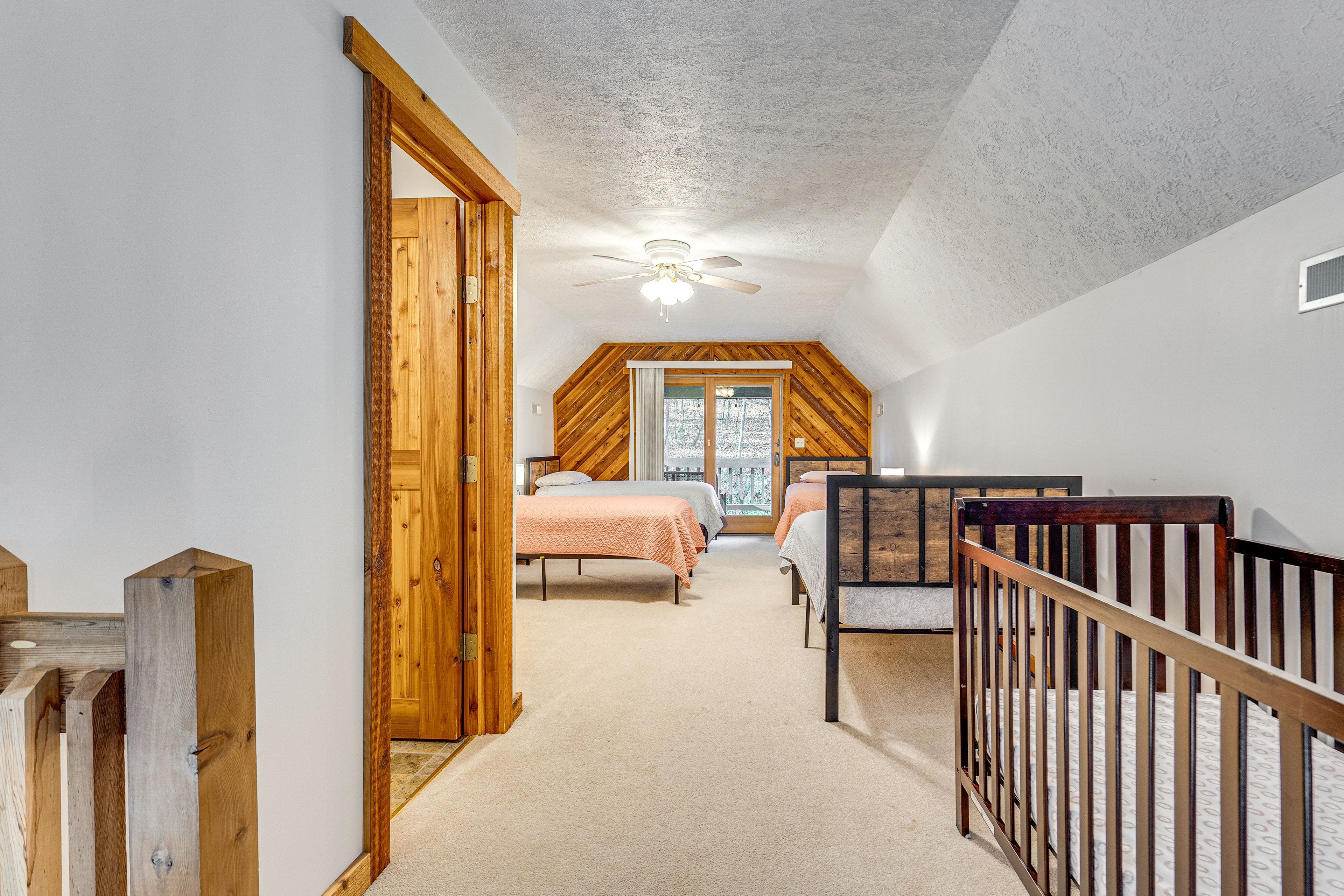 Loft | 4 Twin Beds | 3rd Floor