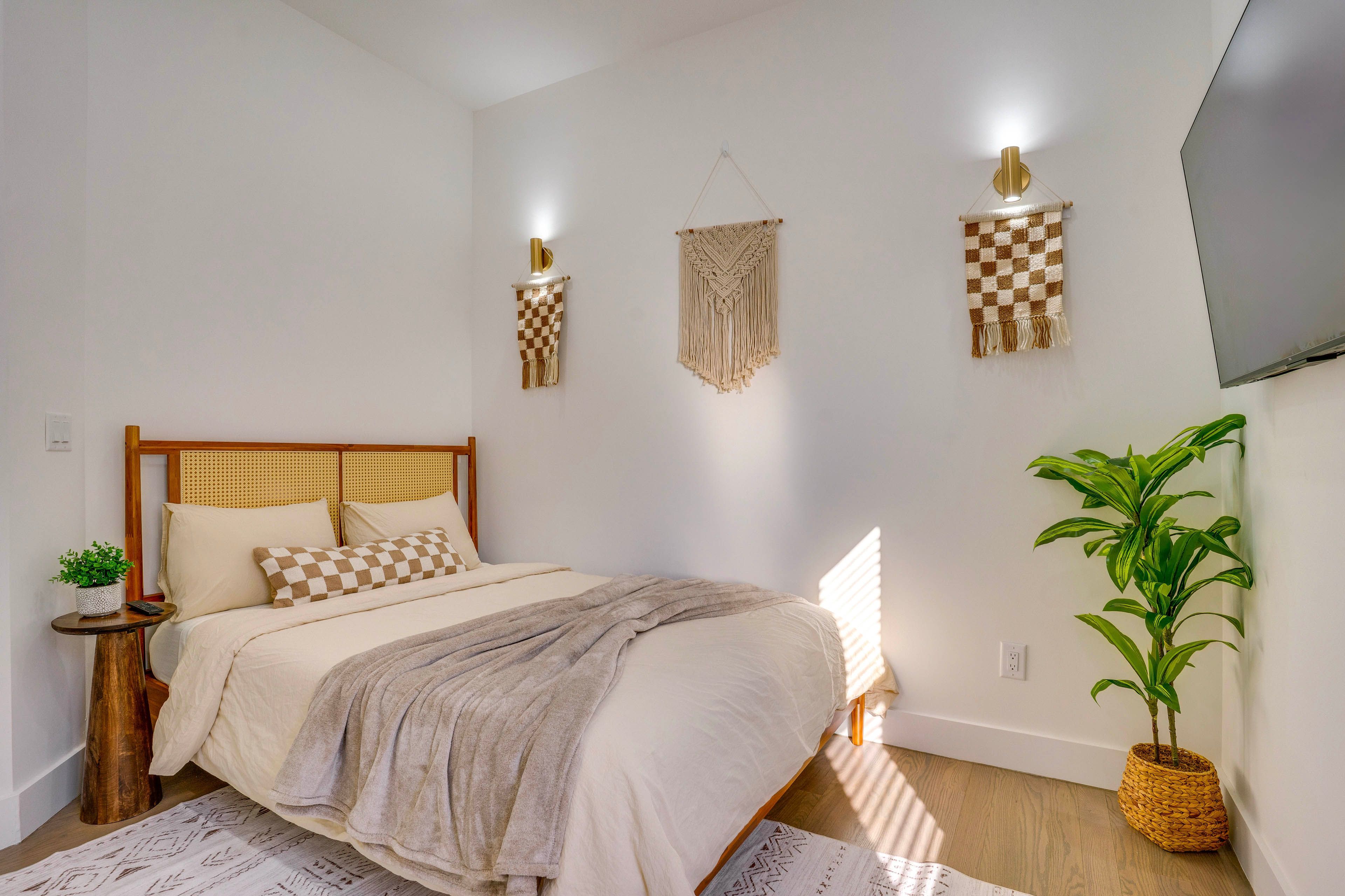 Bedroom 5 | Queen Bed | 2nd Level