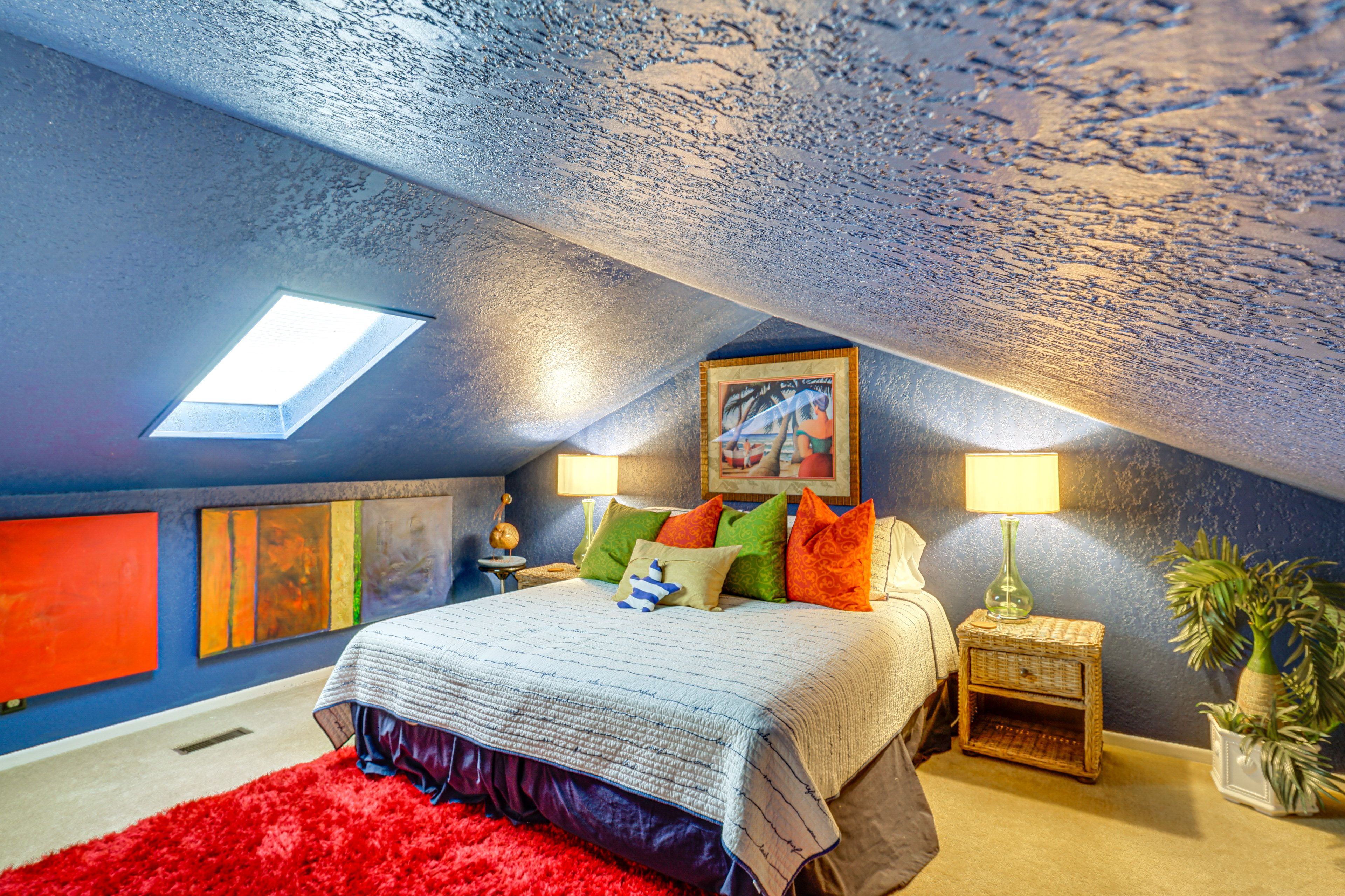 Bedroom 1 | Loft | King Bed | 2nd Floor