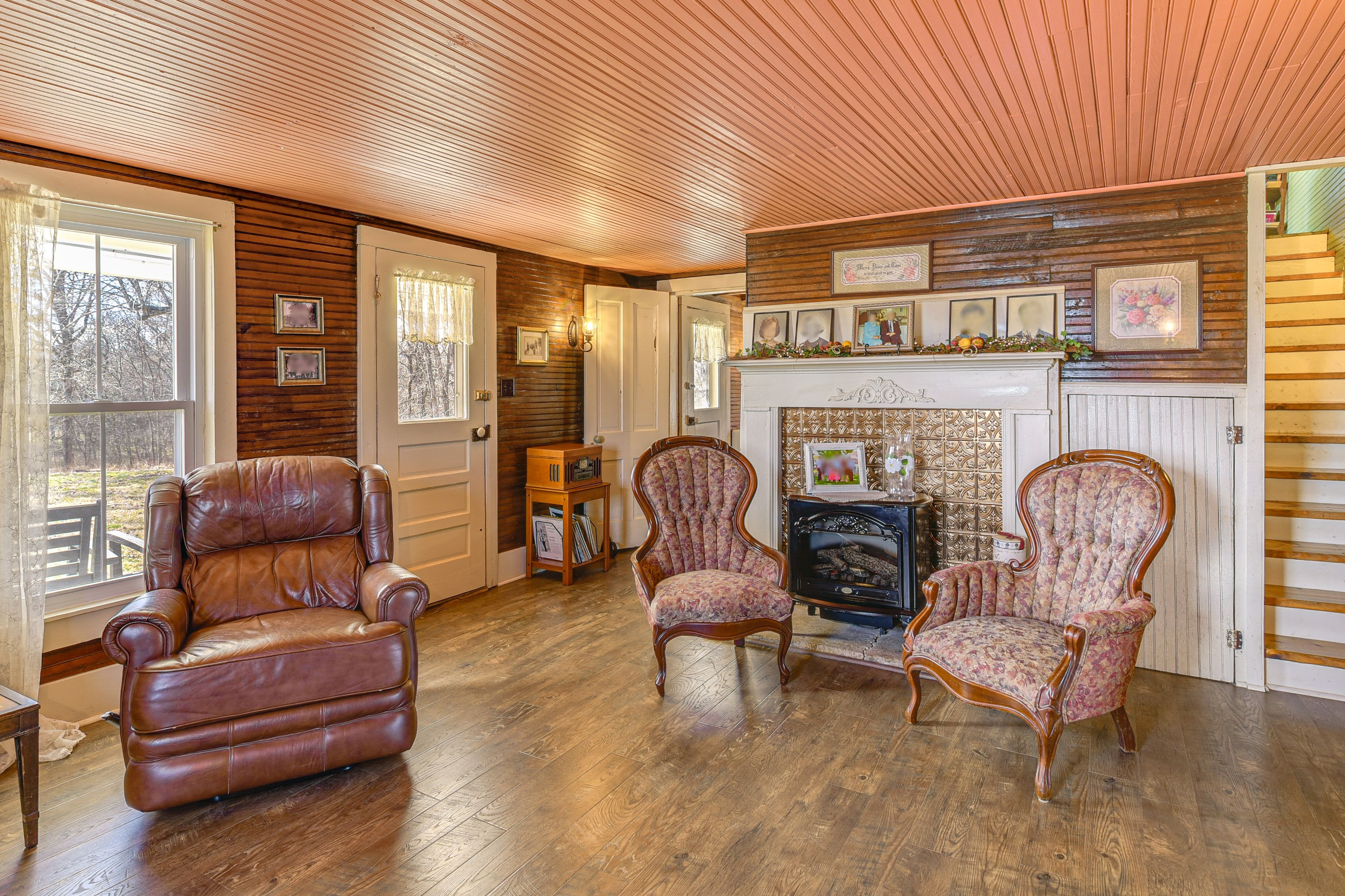 Living Room | Main Level