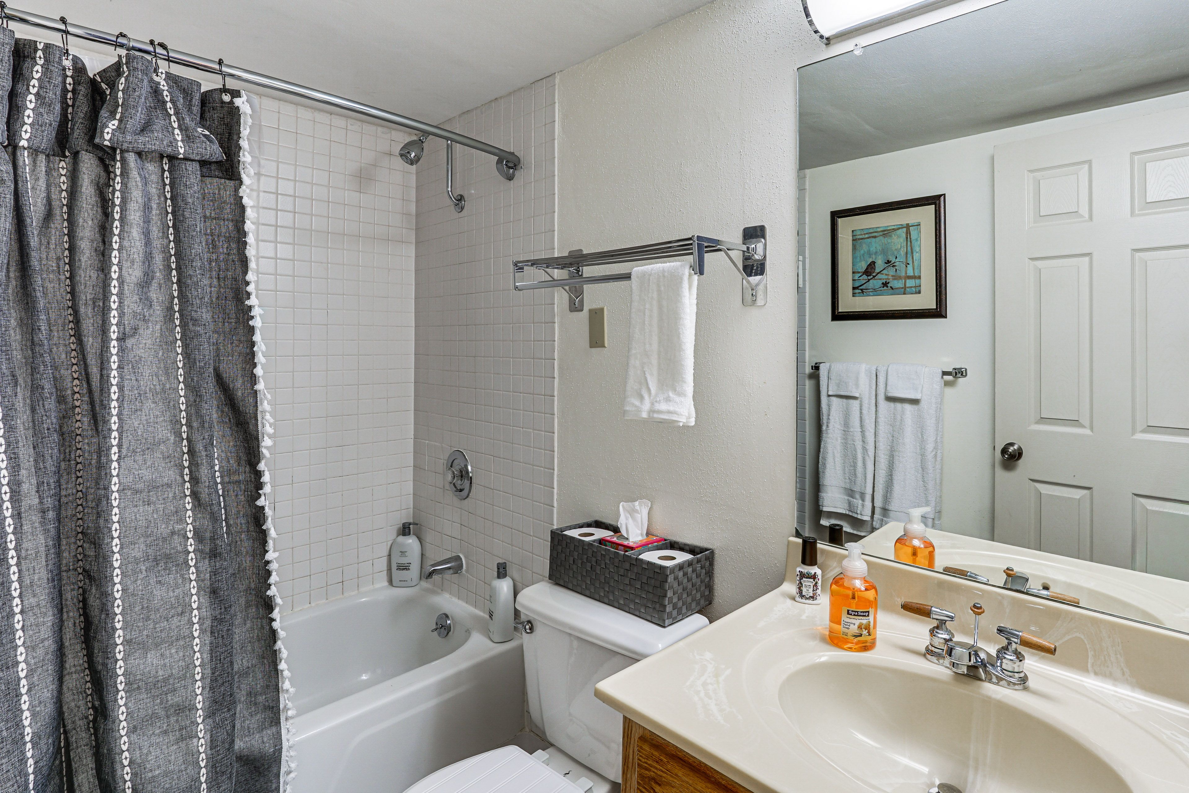 En-Suite Bathroom | Main Floor