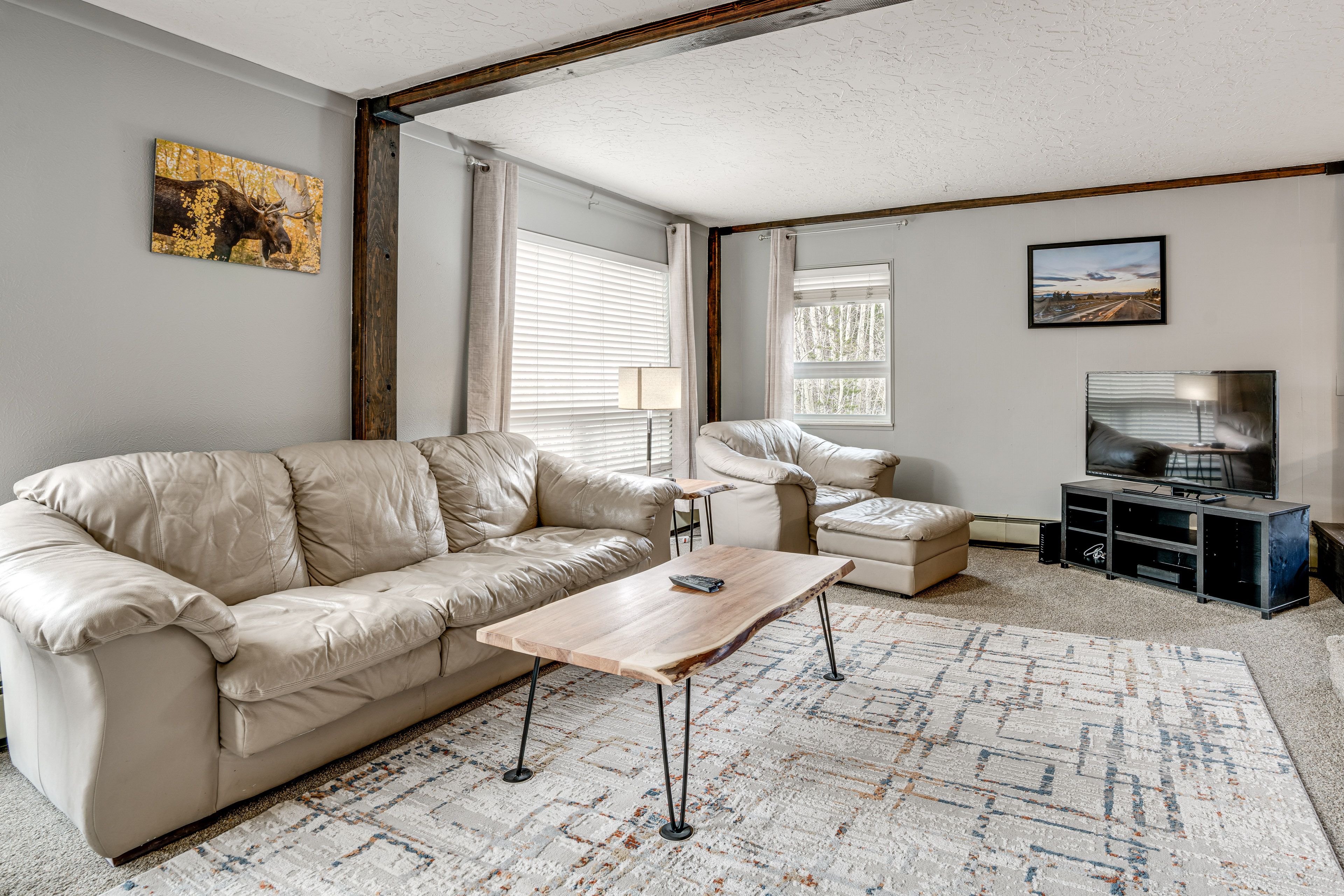 Living Room | 2 Steps Required