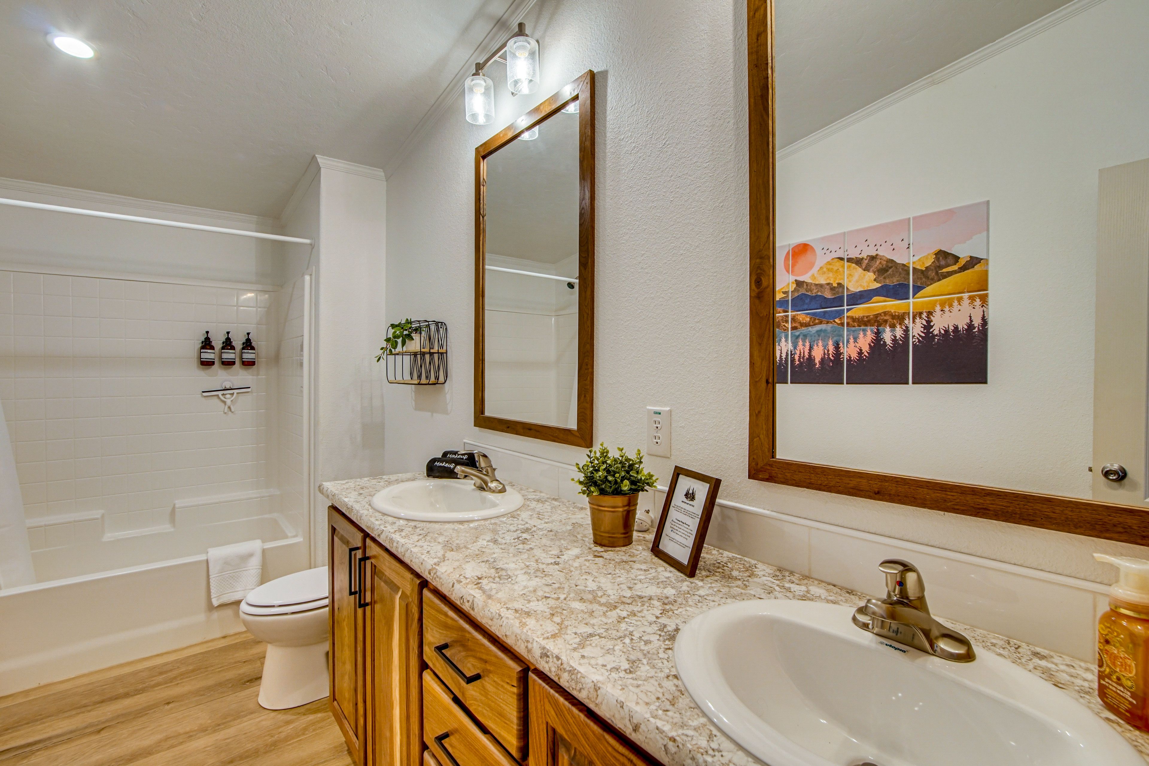 Full Bathroom