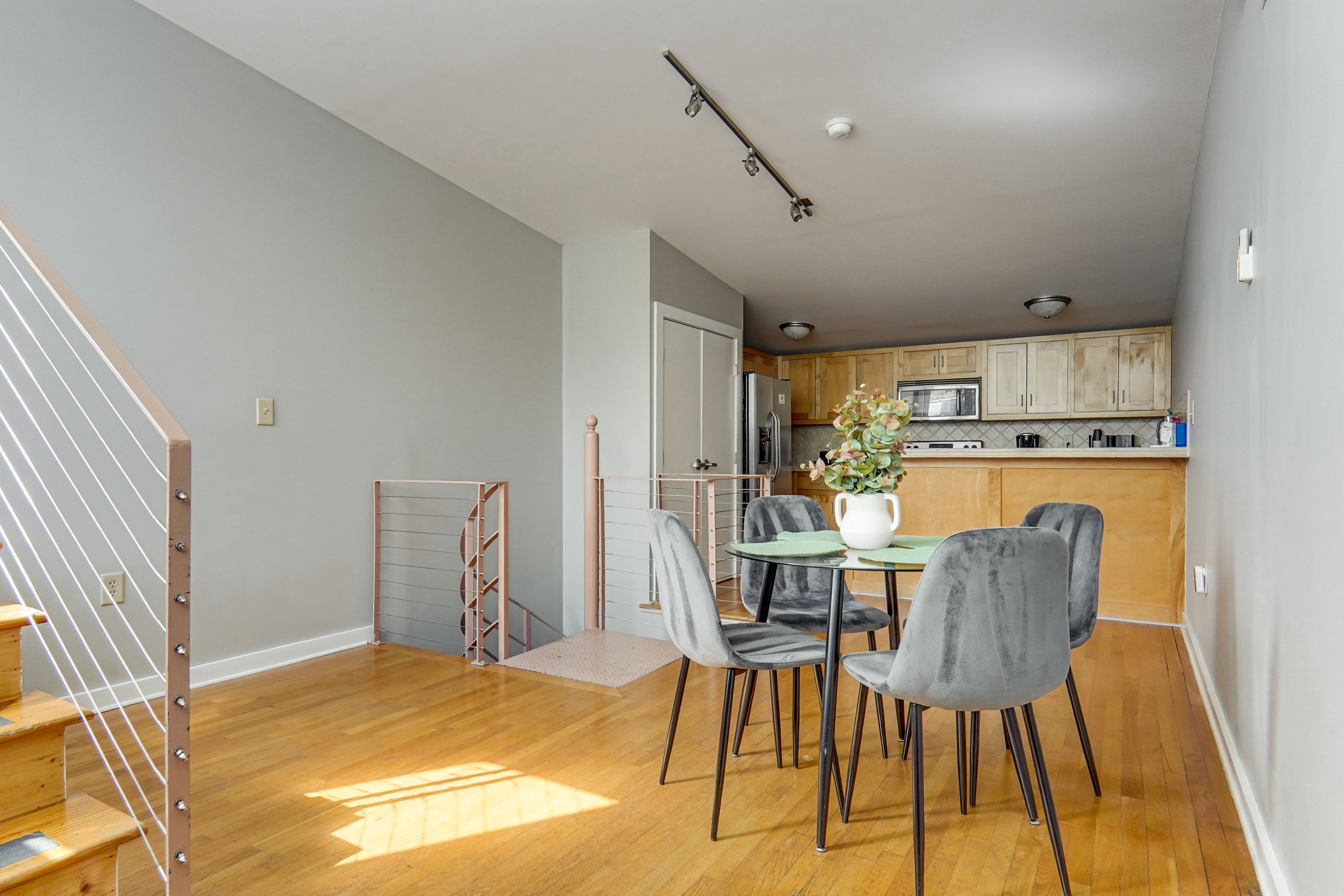 Dining Area & Kitchen | Upper Level