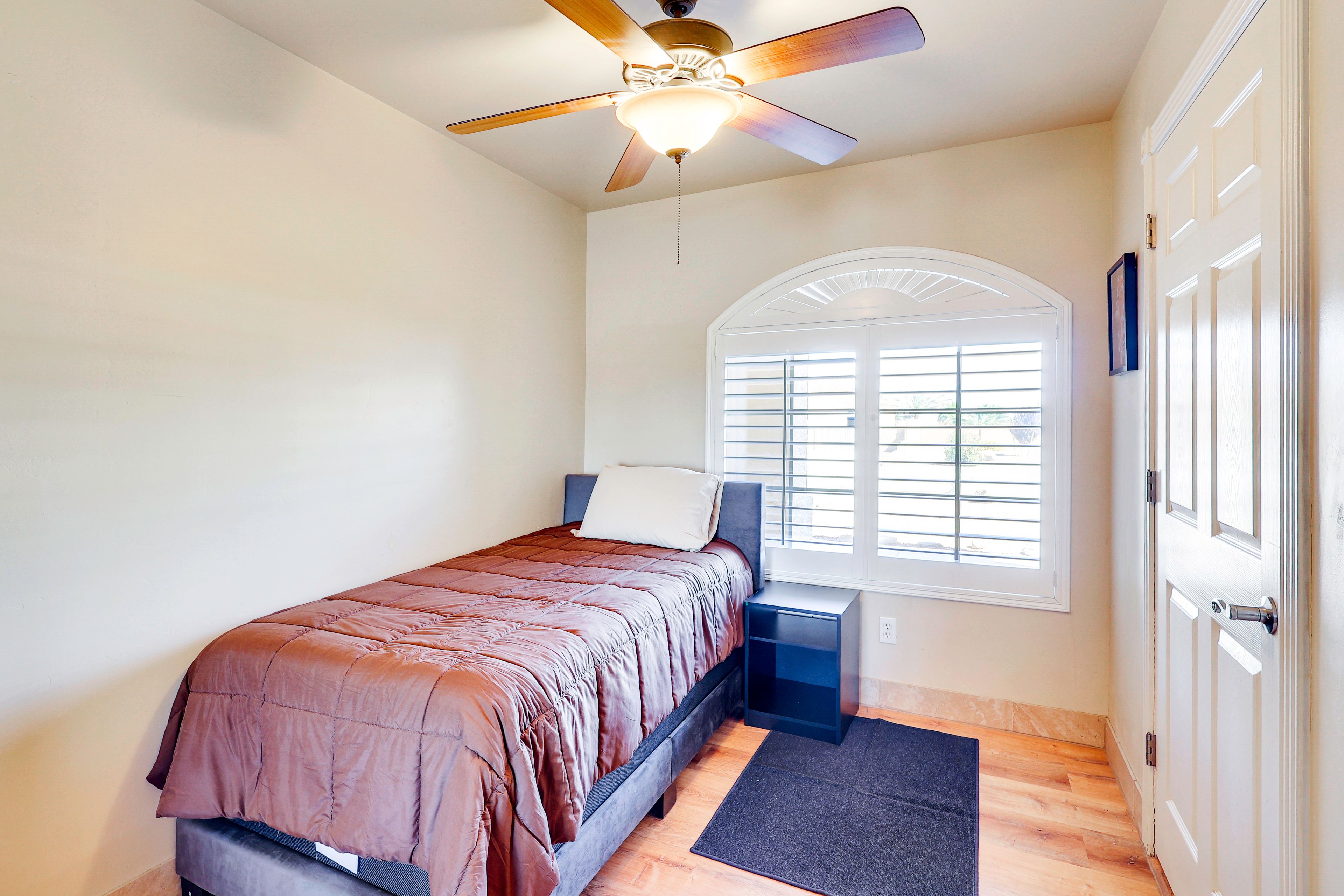 Bedroom 2 | Twin Bed