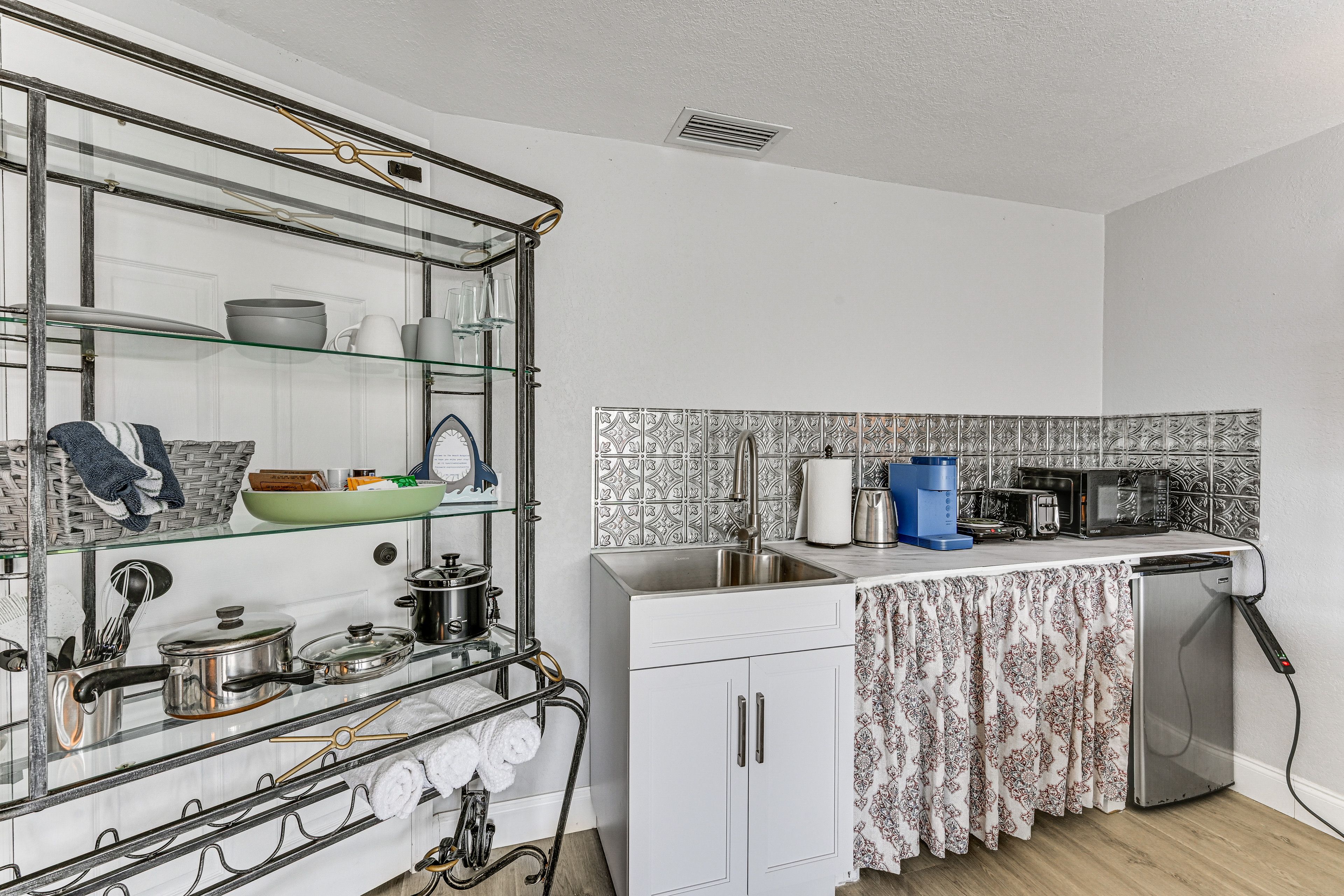 Kitchenette