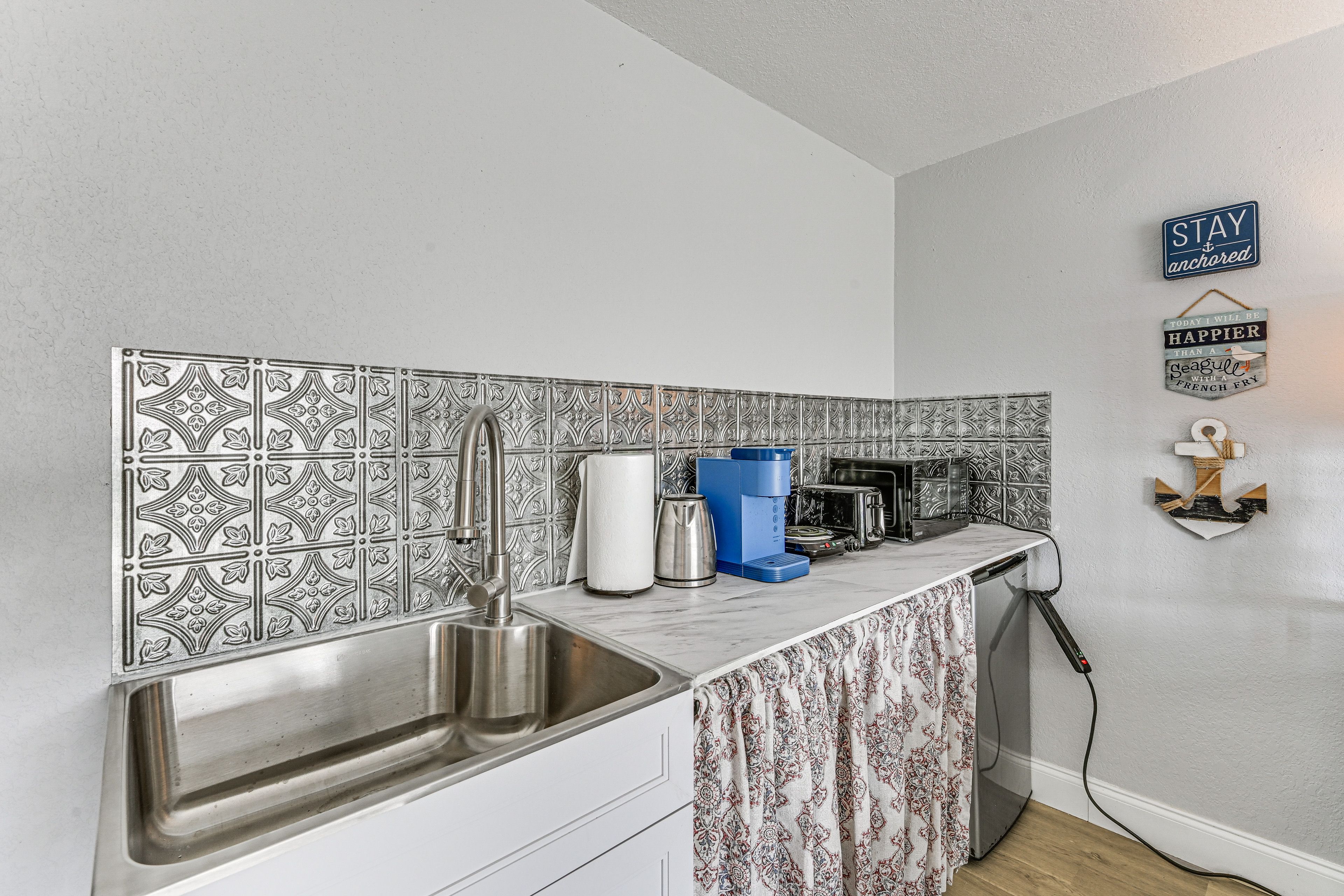 Kitchenette