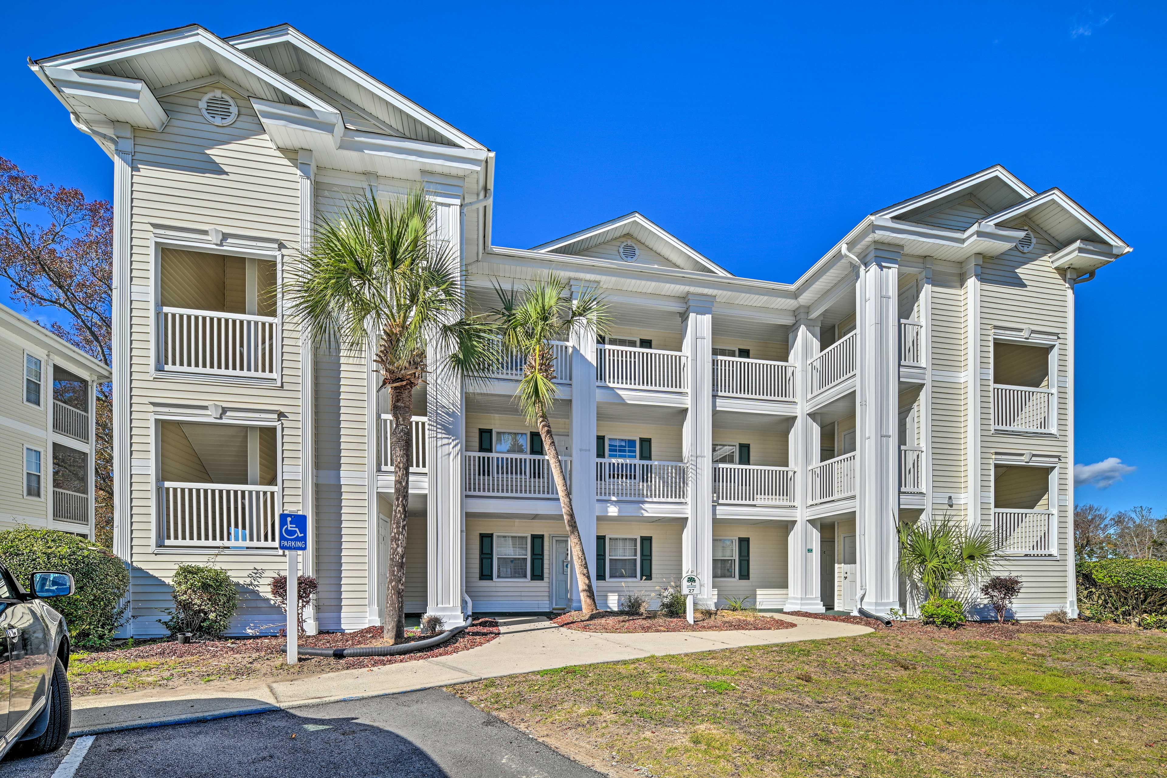 Parking | Free Street (First-Come, First-Served)