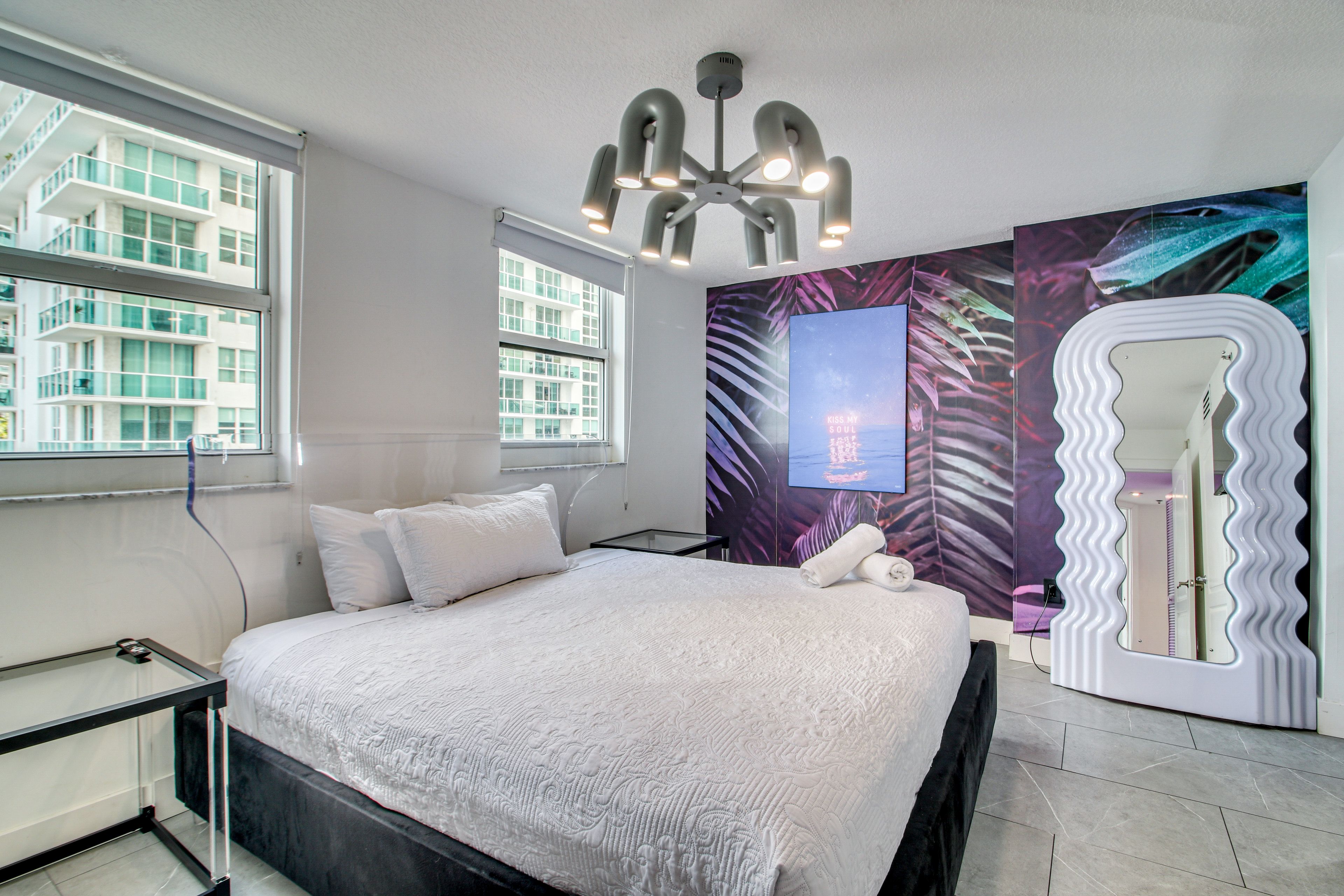 Bedroom 1 | King Bed