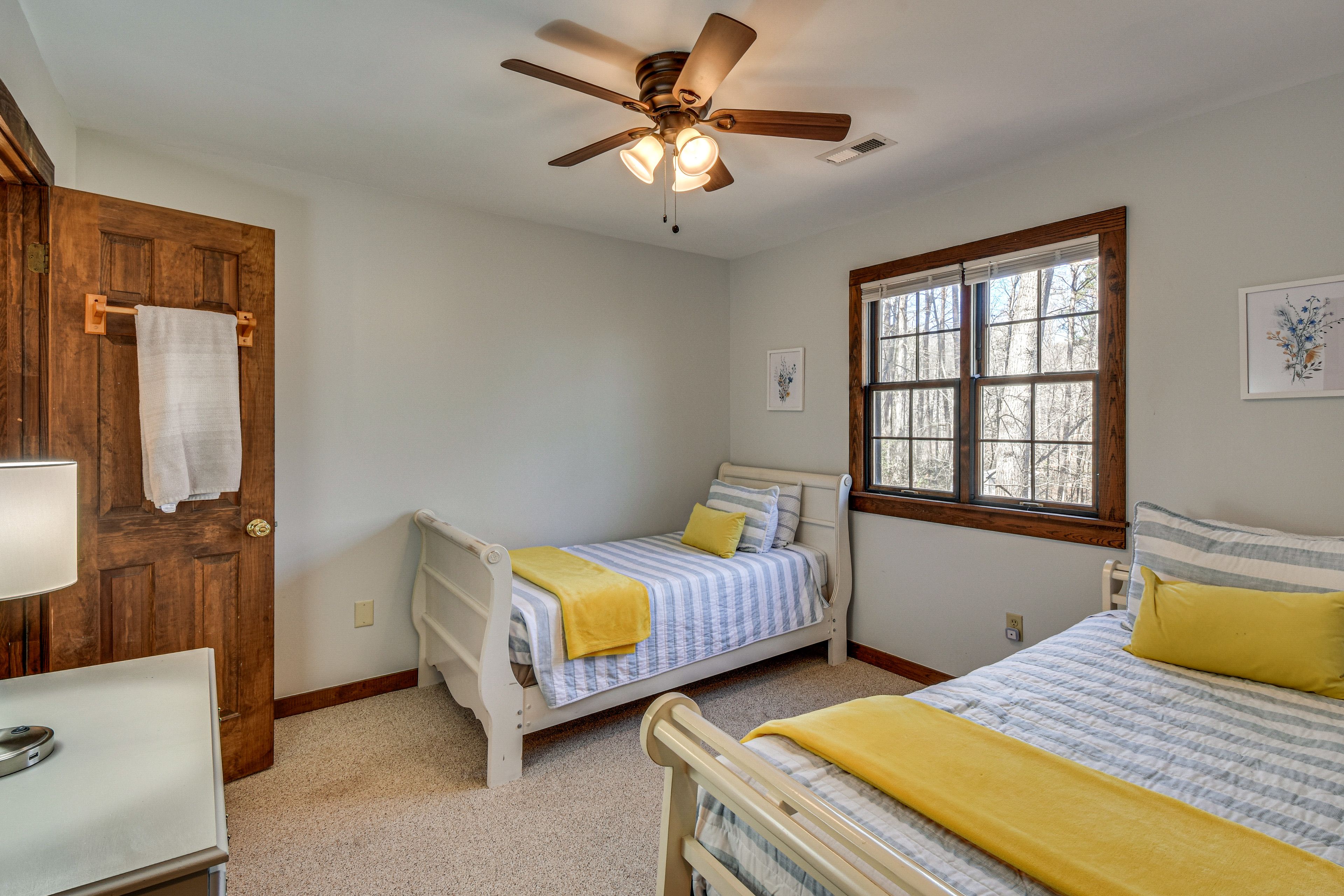 Bedroom 3 | 2 Twin Beds