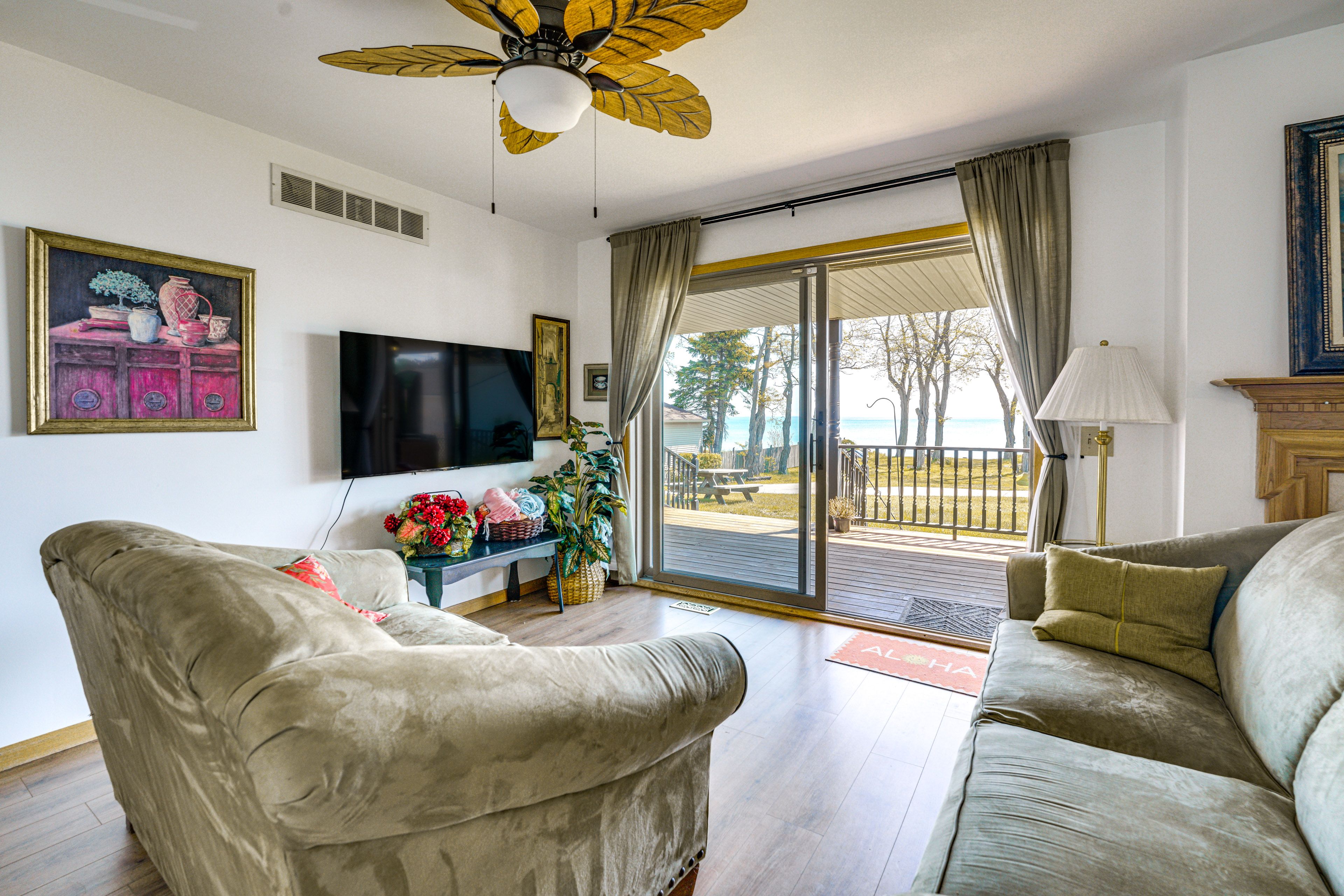 Living Room | 1st Floor
