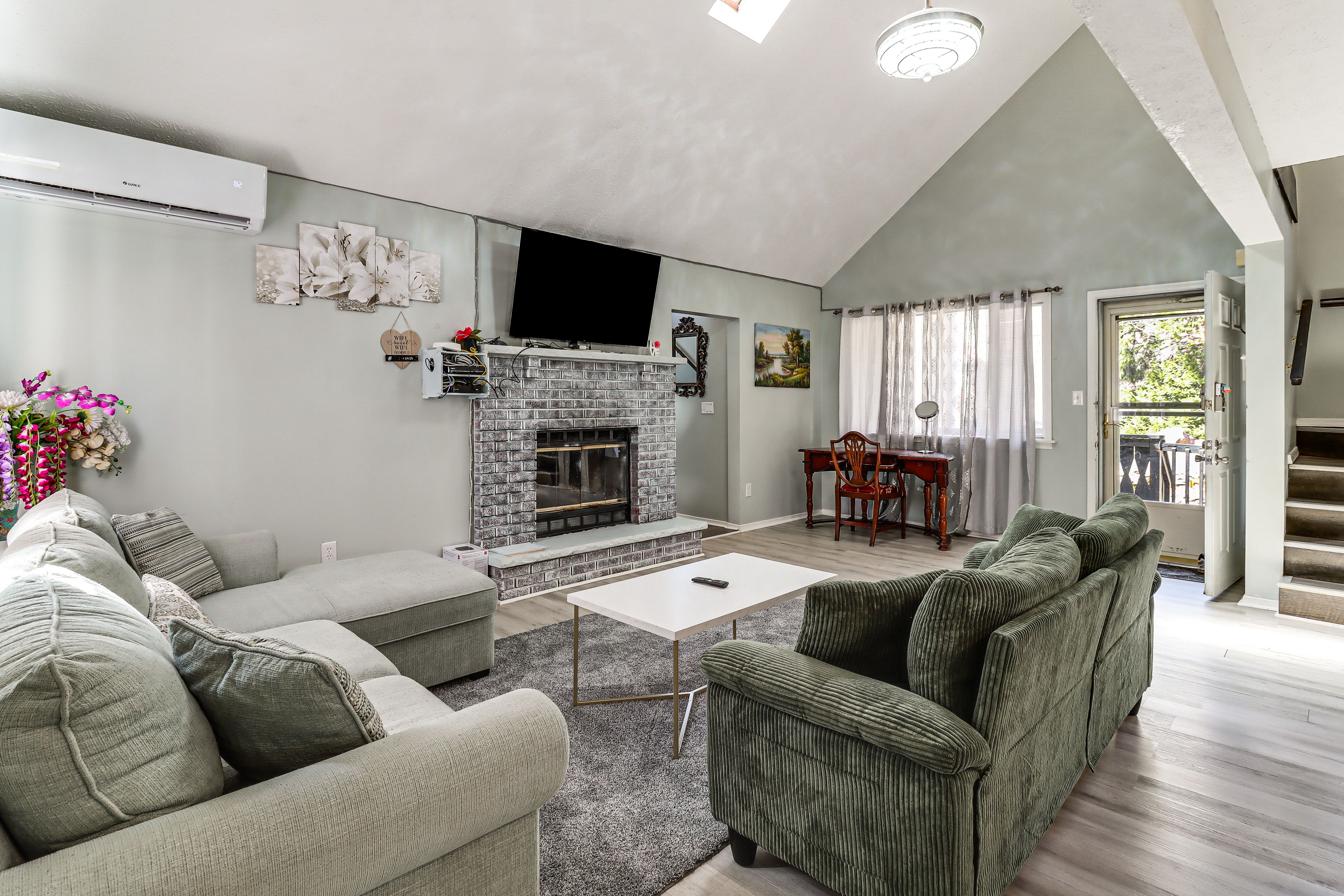 Tobyhanna Vacation Rental | 4BR | 3BA | 1,600 Sq Ft | Stairs Required