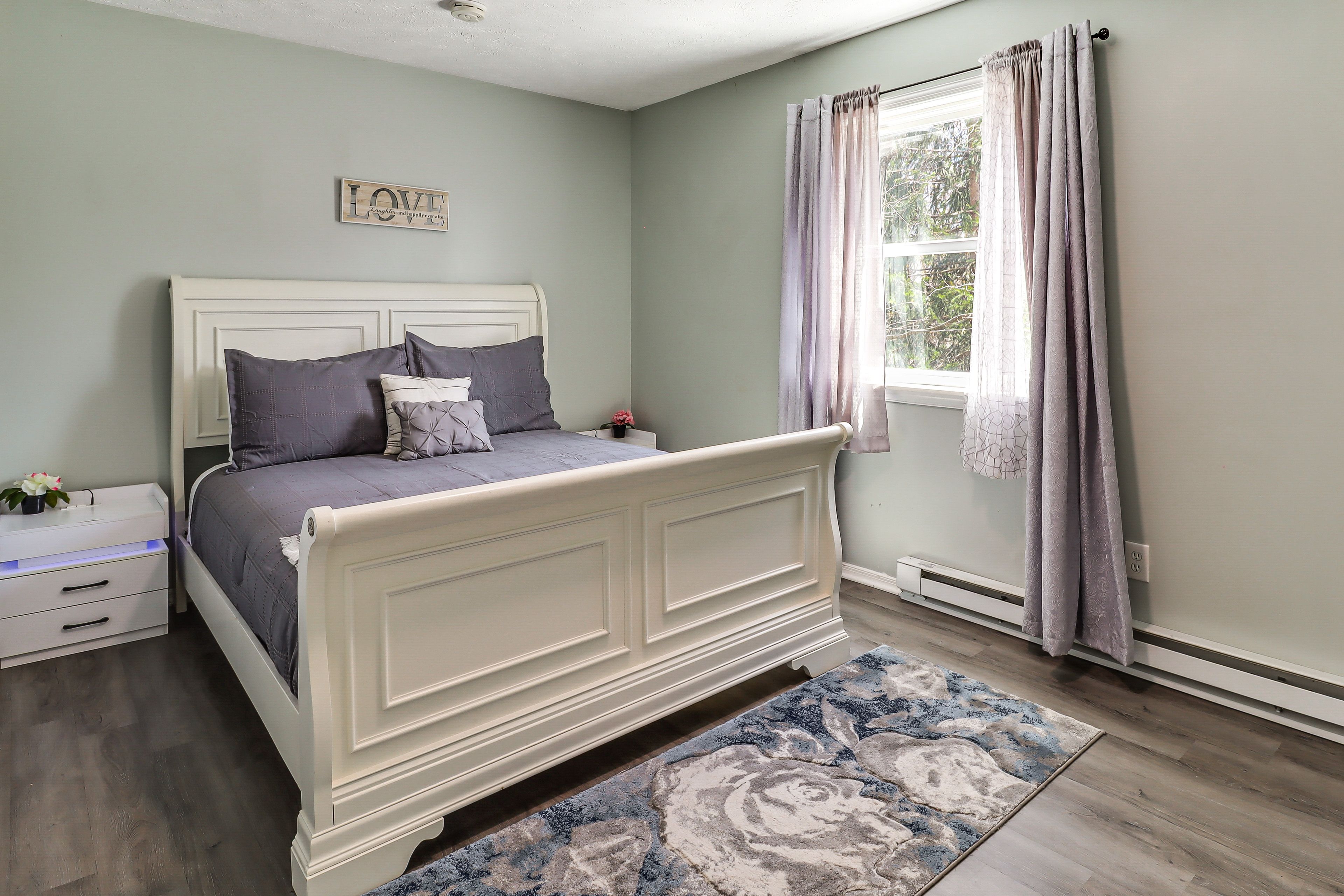 Bedroom 2 | Queen Bed | 2nd Floor